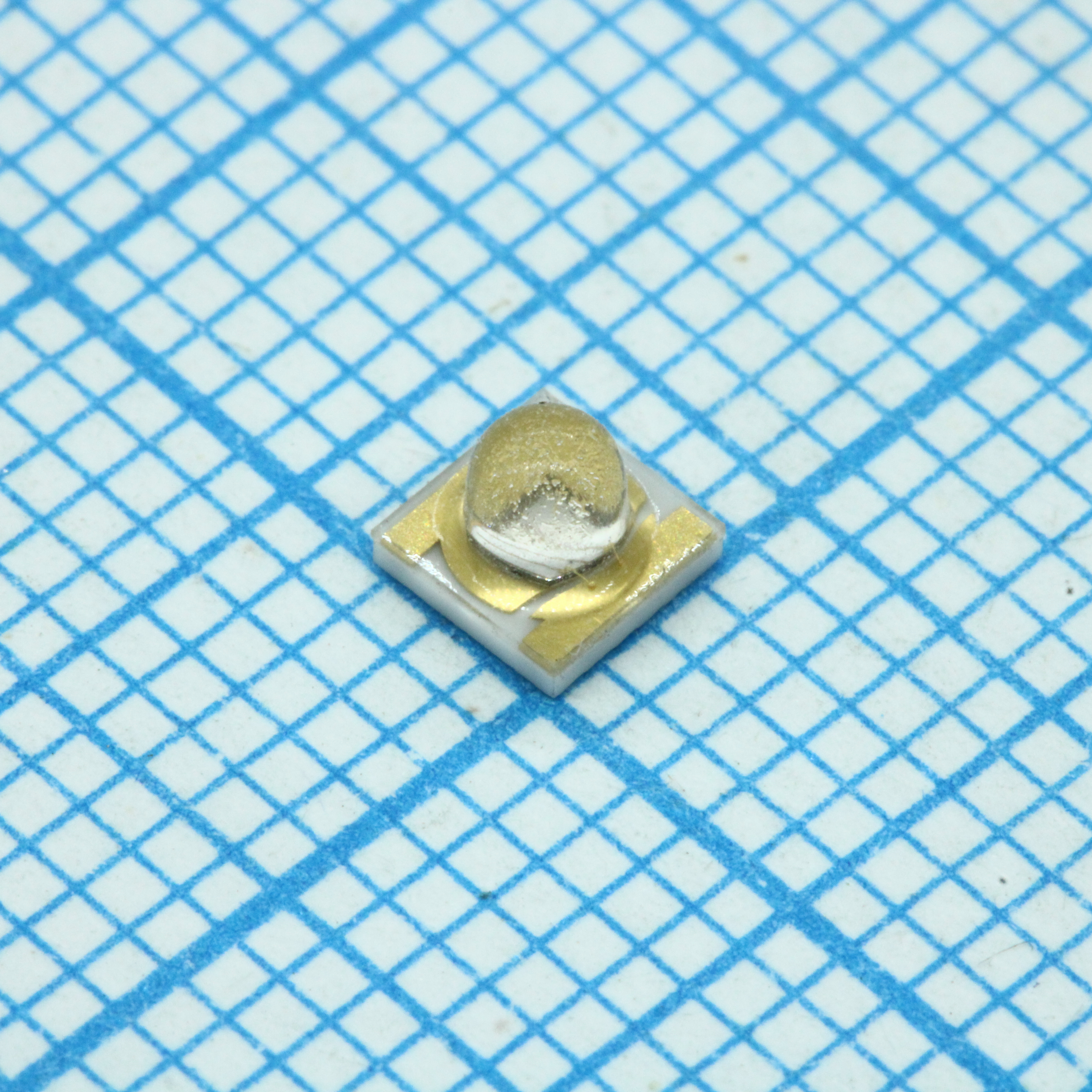 HL-C3535F8V385-D1-LVR9(Au60) - HongLi