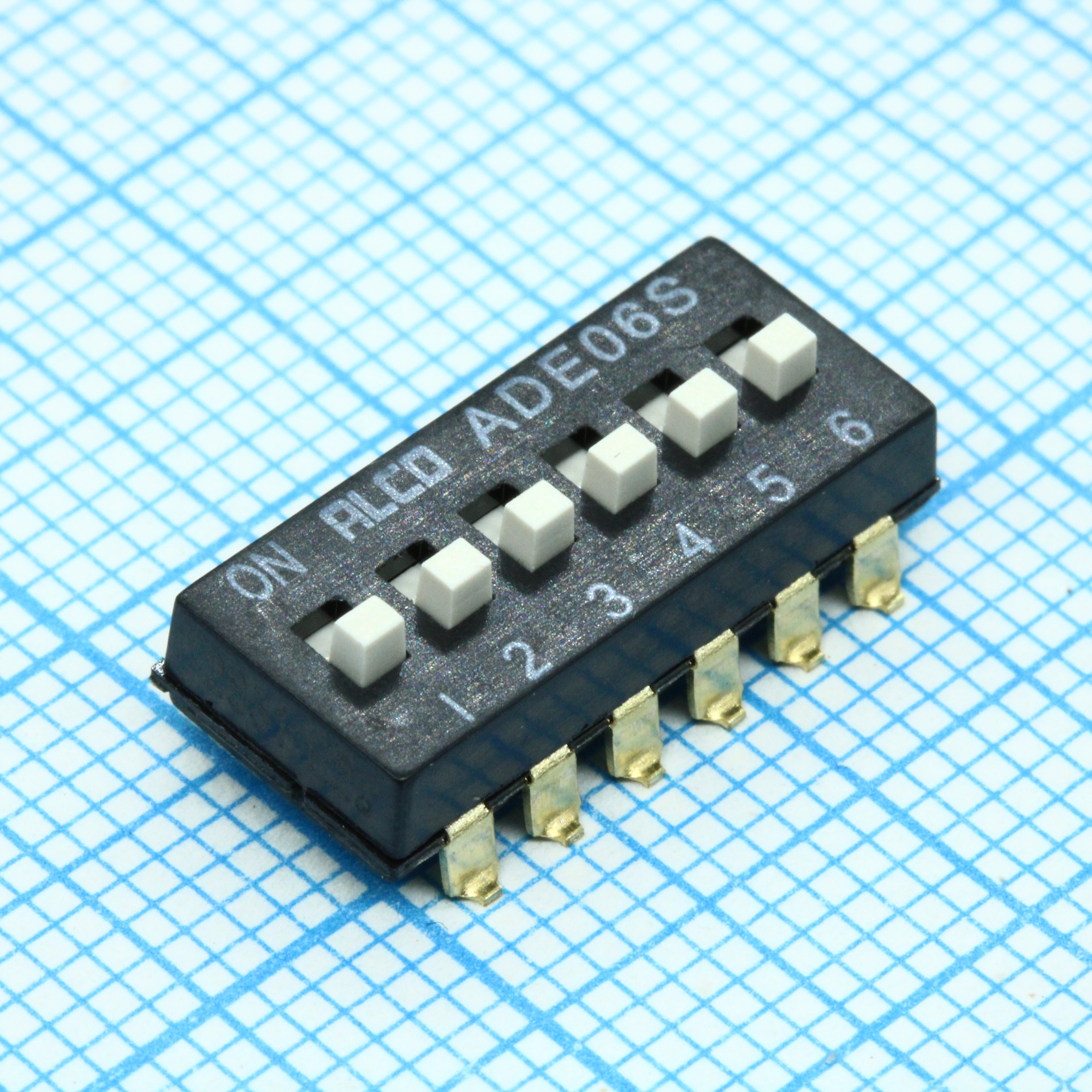 1-1825058-3 - TE Connectivity
