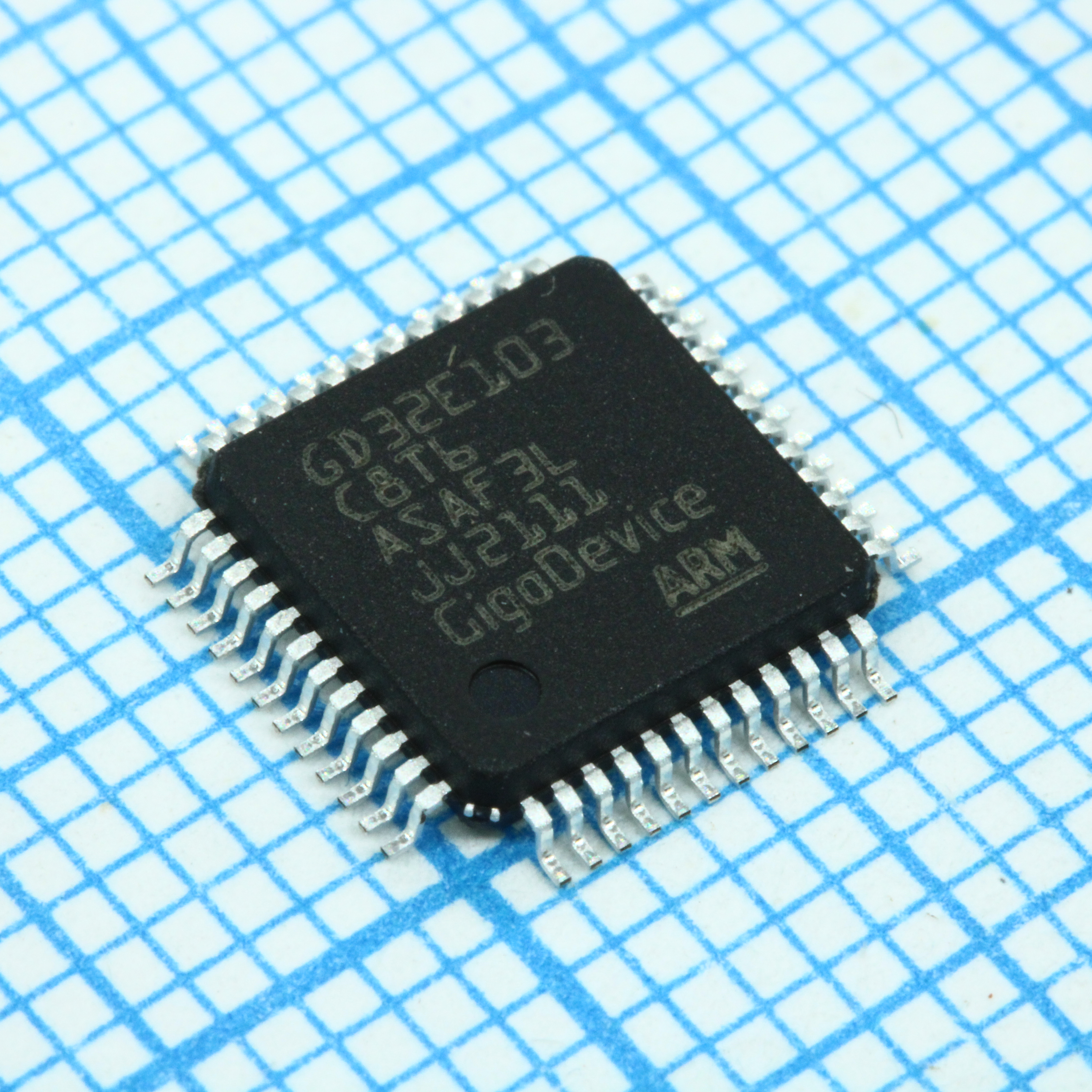 GD32E103C8T6 - GigaDevice