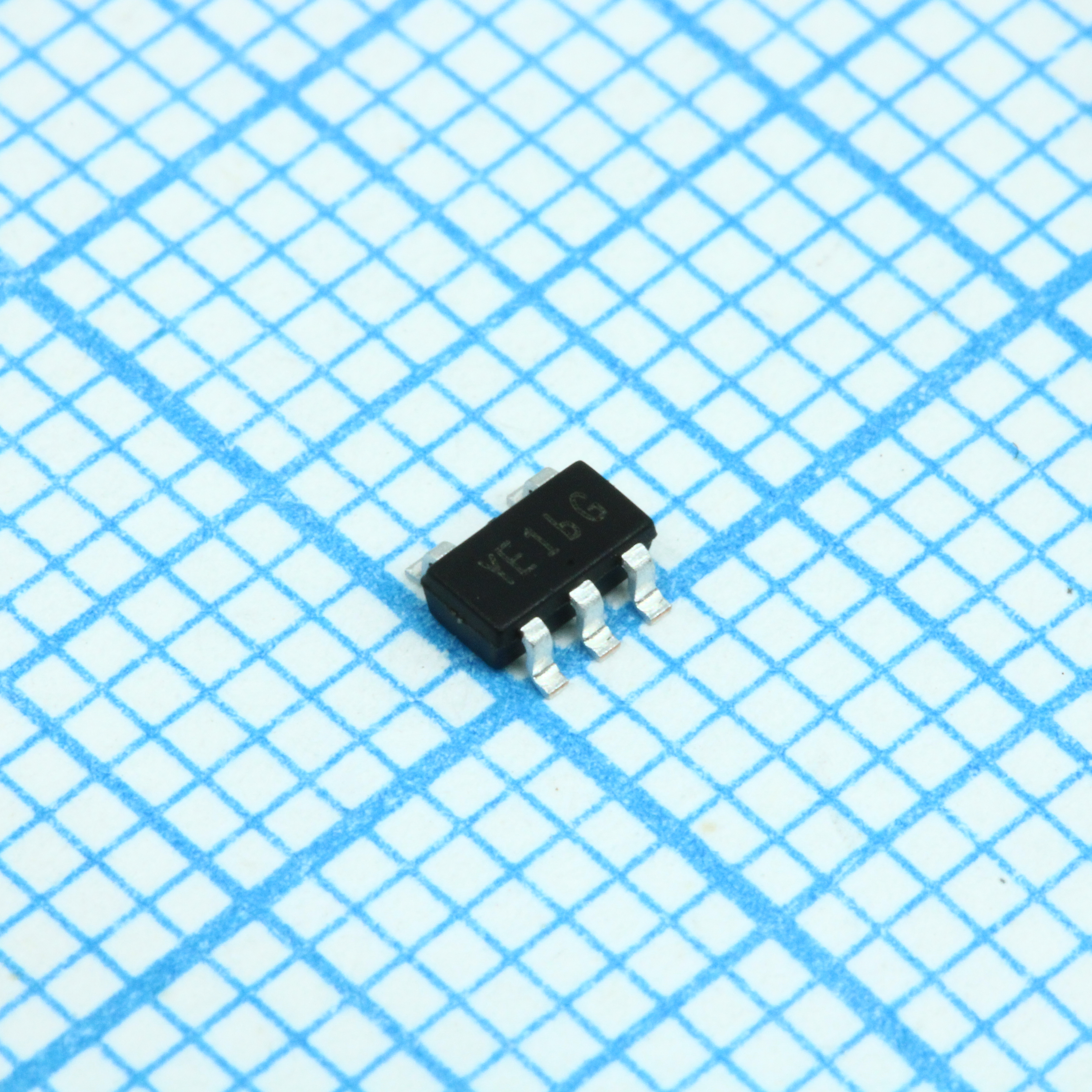 AP7366-33W5-7 - DIODES