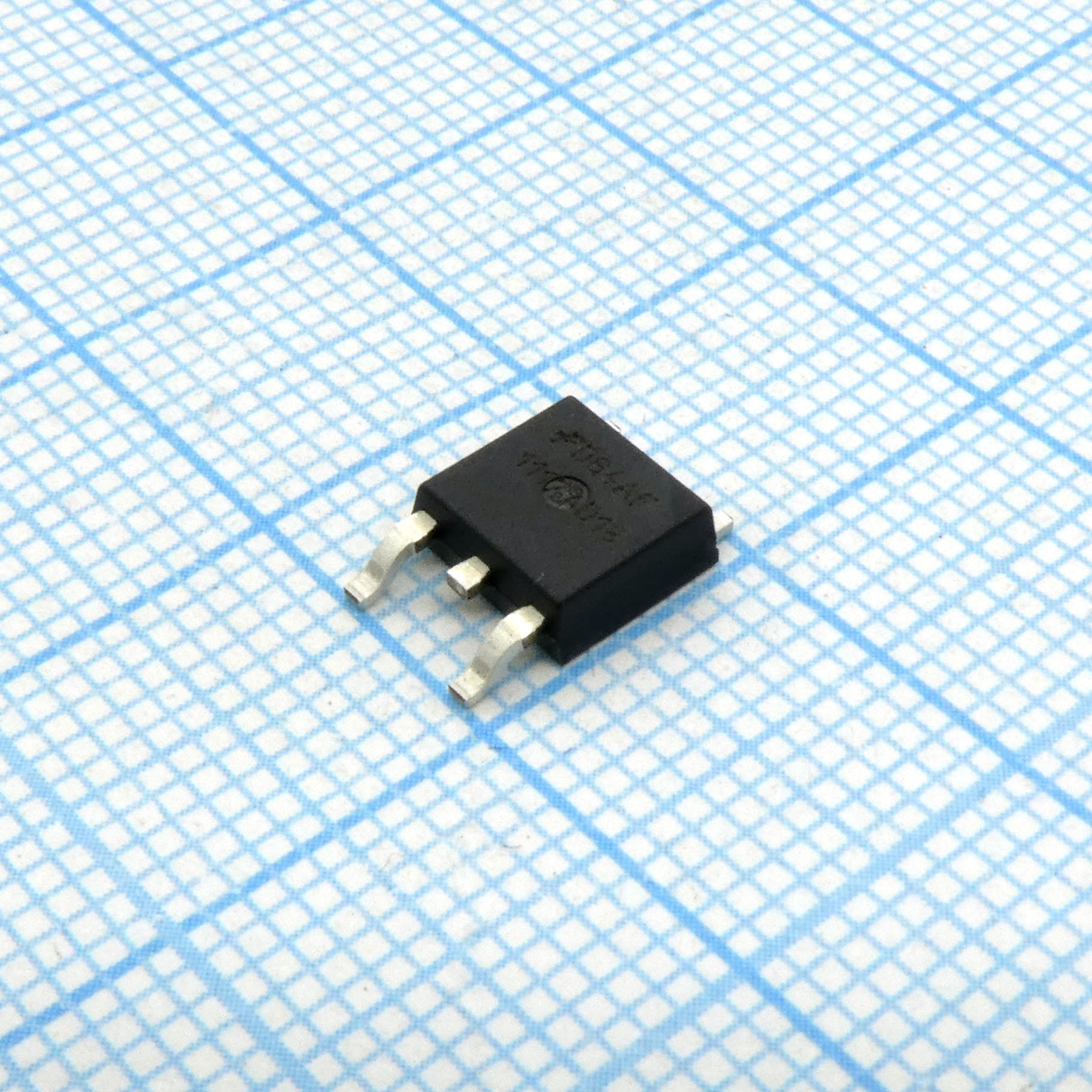 FAN1117AD18X - ONS
