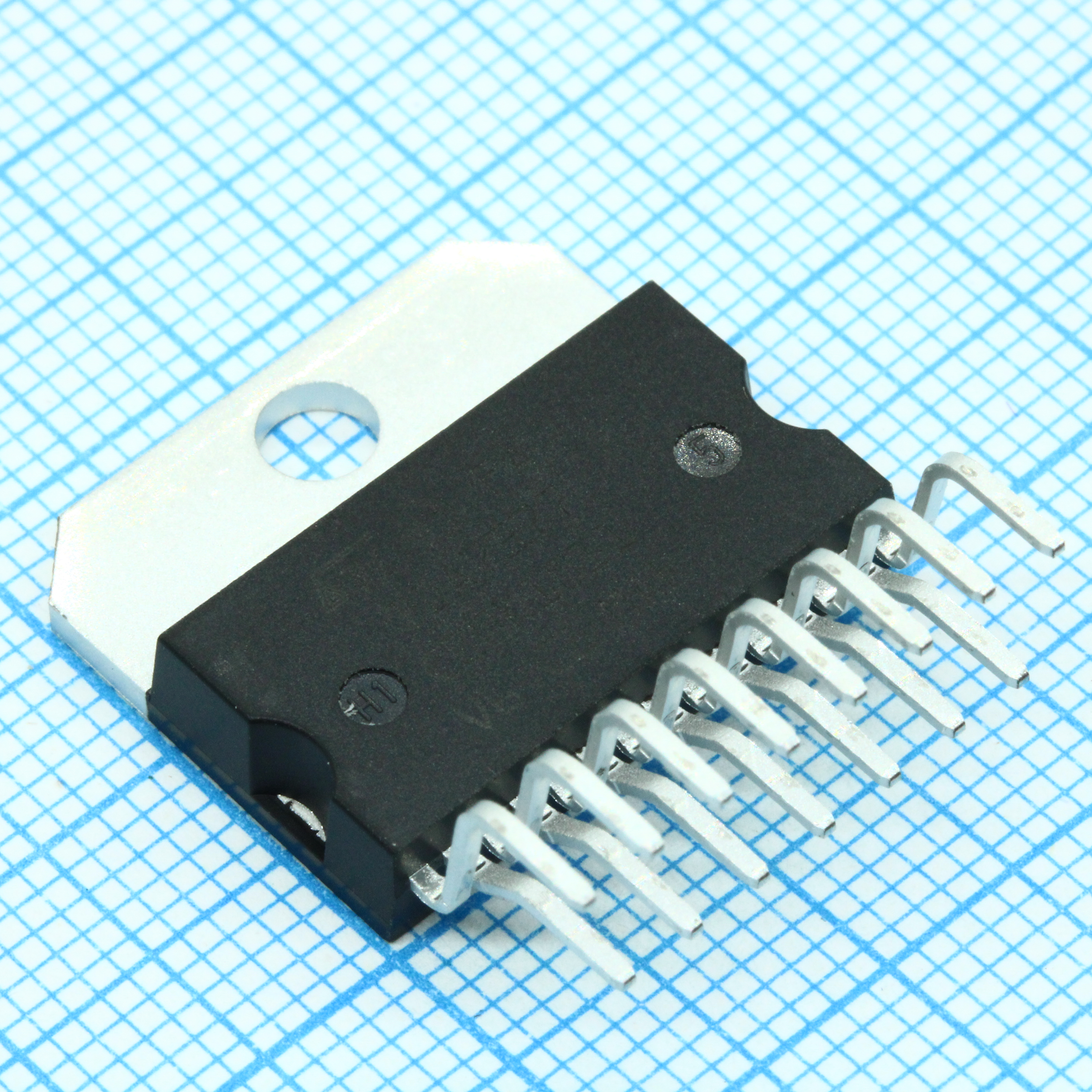 E-TDA7377 - STM