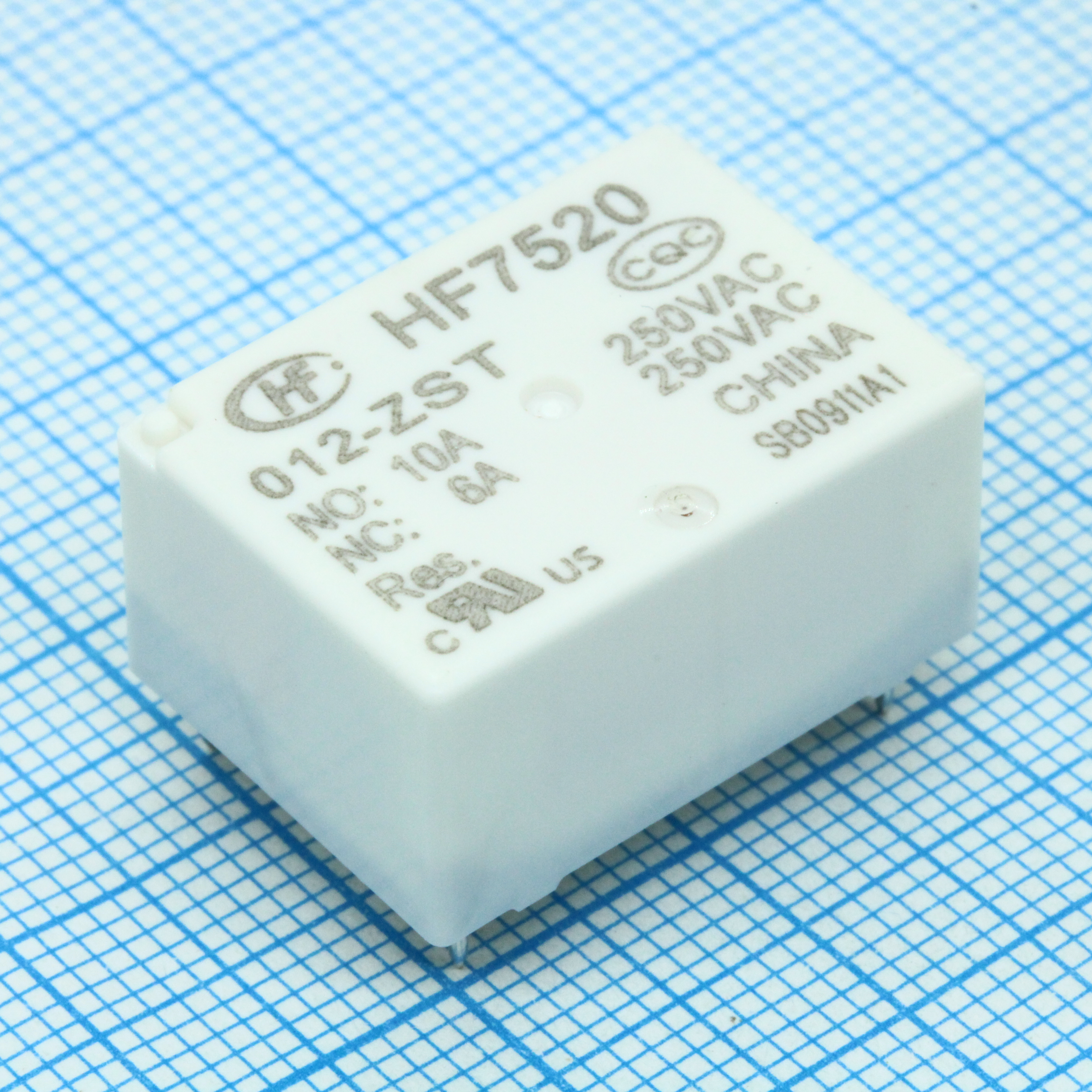 HF7520/012-ZST - HONGFA