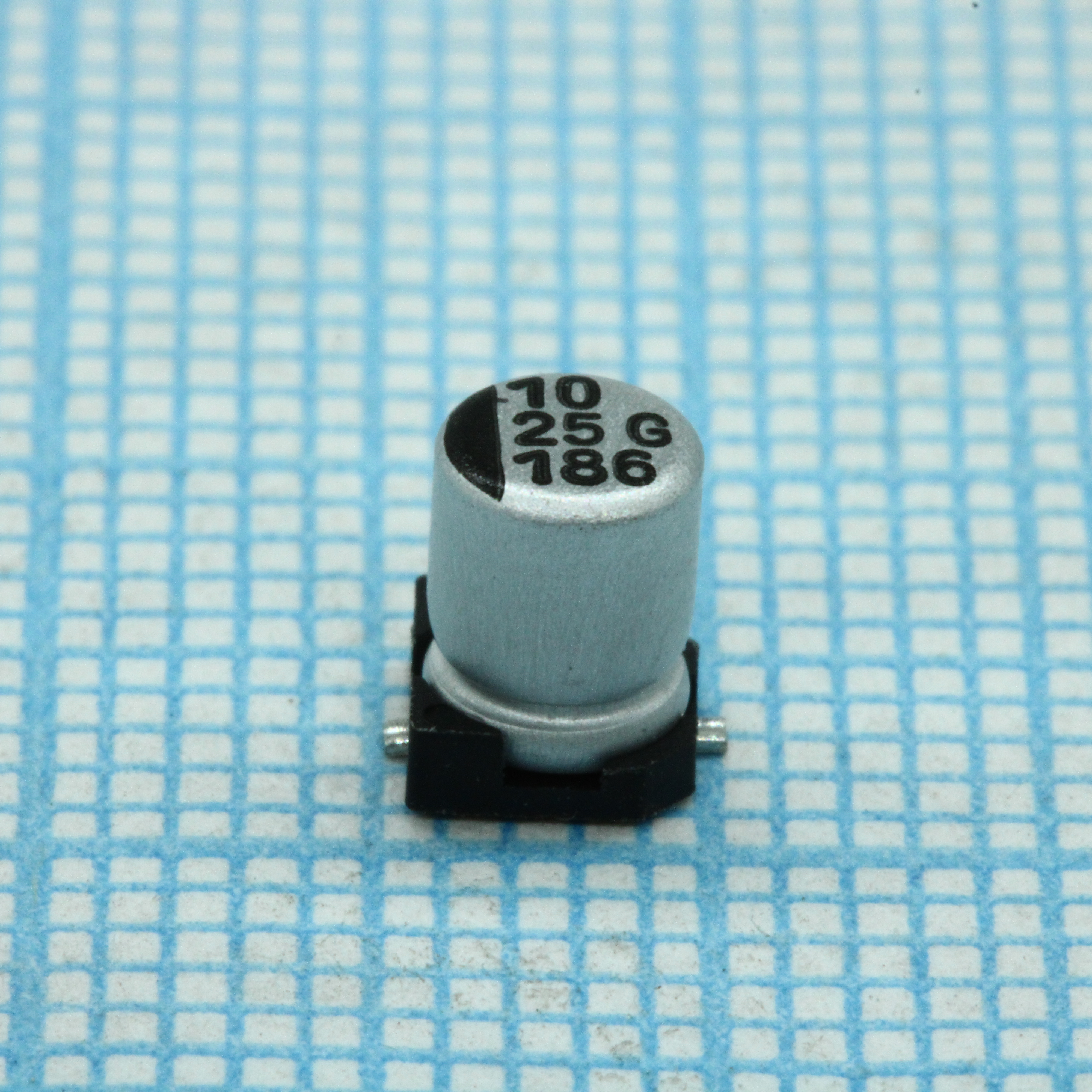 CA025M0010REB-0405 - YAGEO