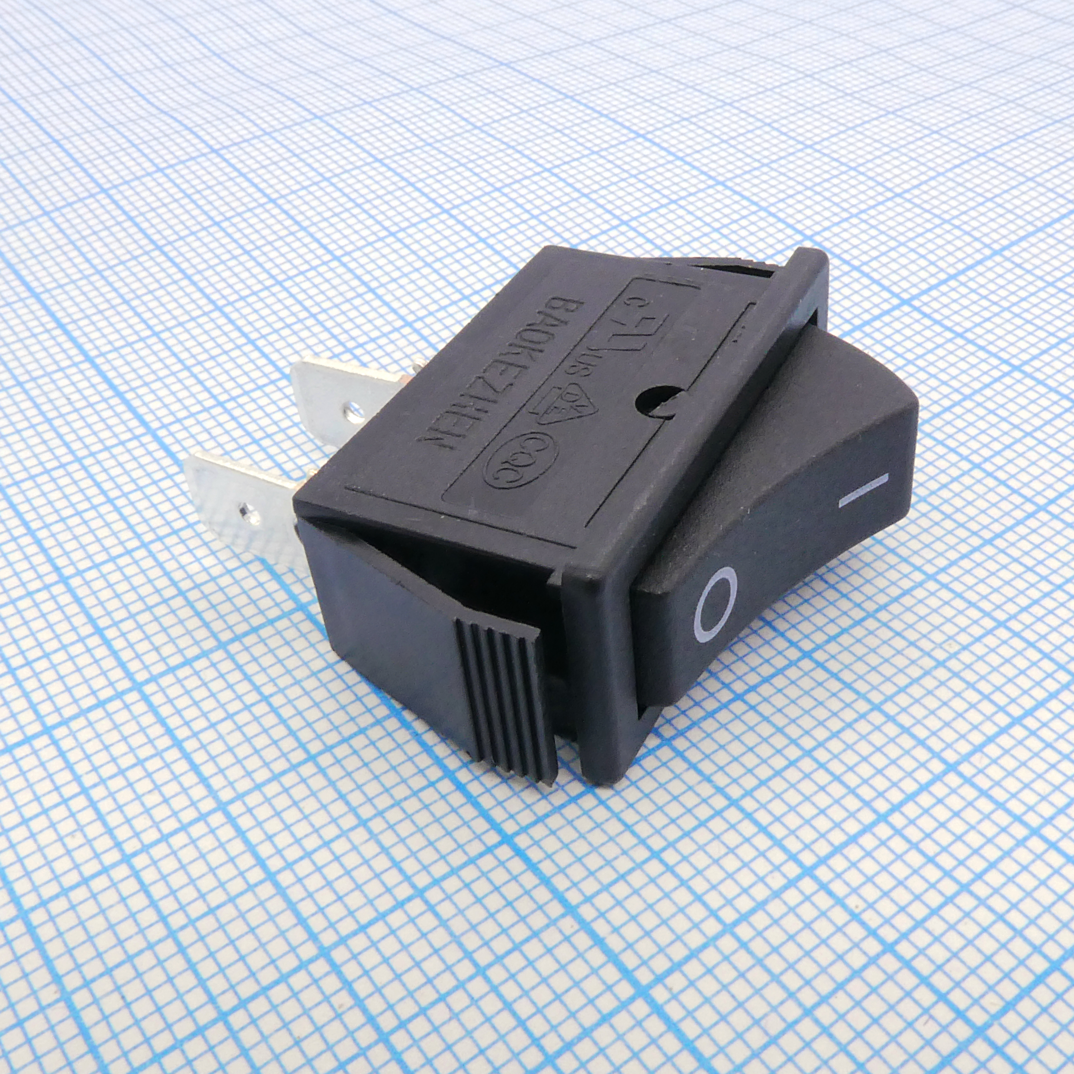 DS SC-7-101 ON-OFF - .
