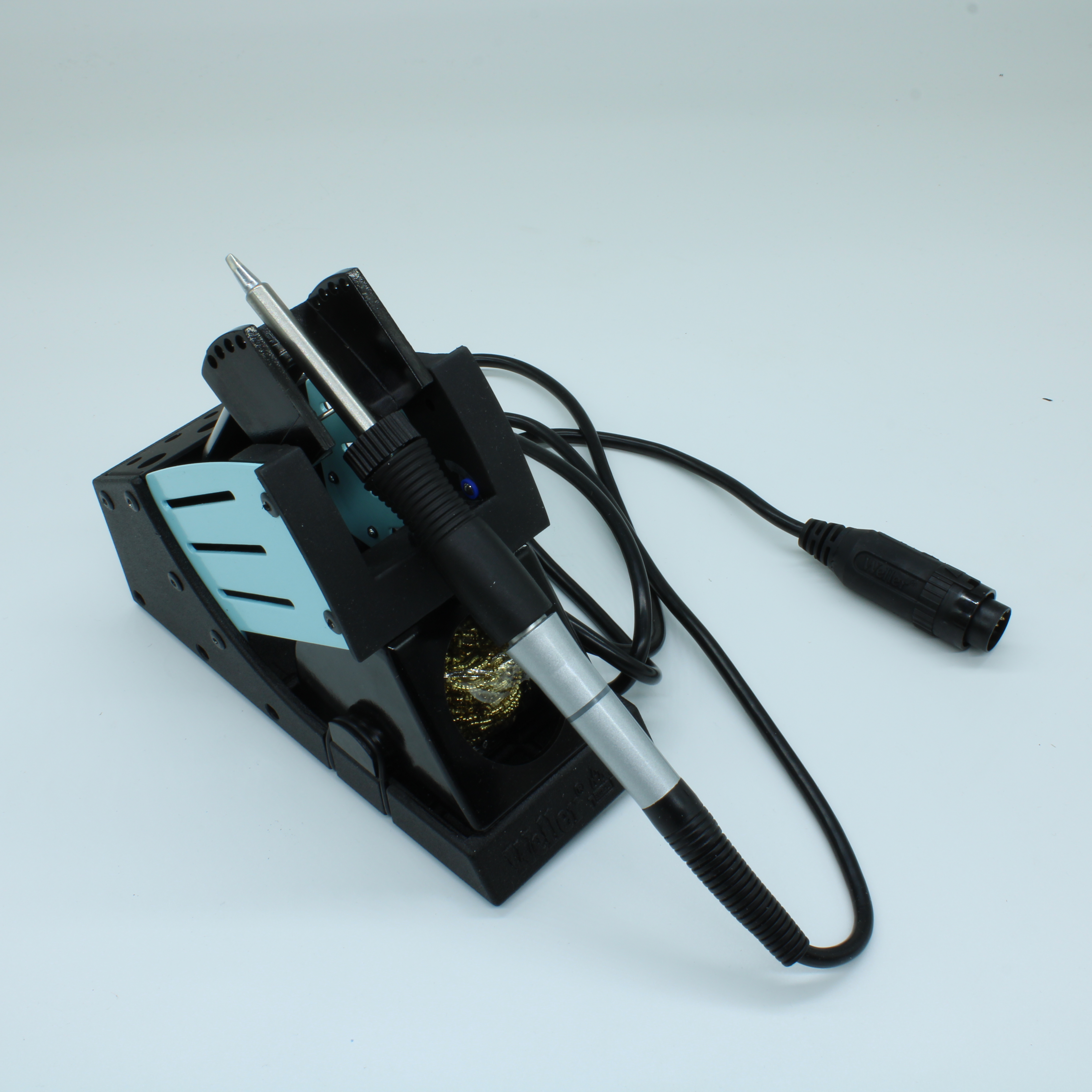 WXP 80 Soldering set with WDH 10 - Weller