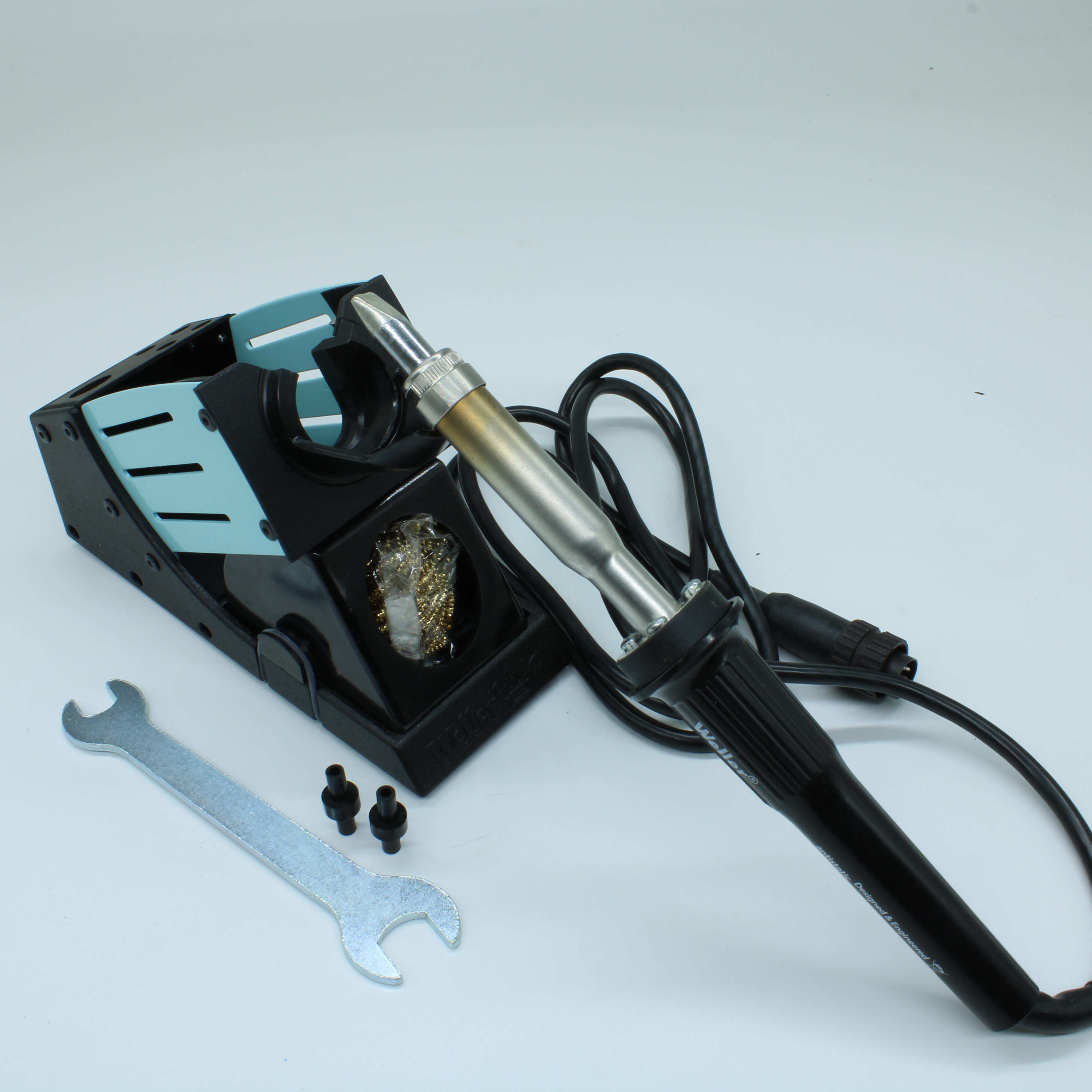 WSP 150 Soldering set with WDH 30 - Weller