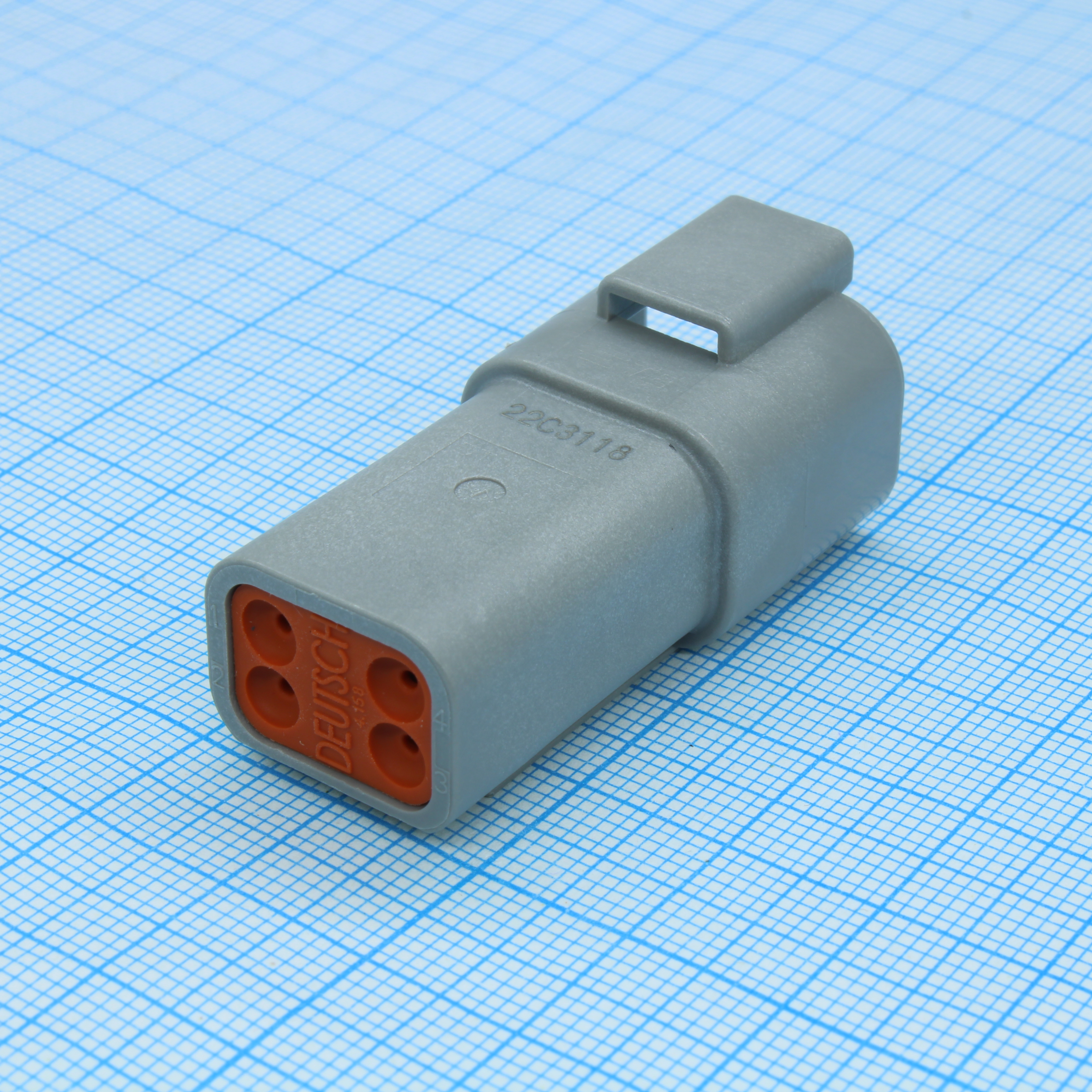 DT04-4P - TE Connectivity