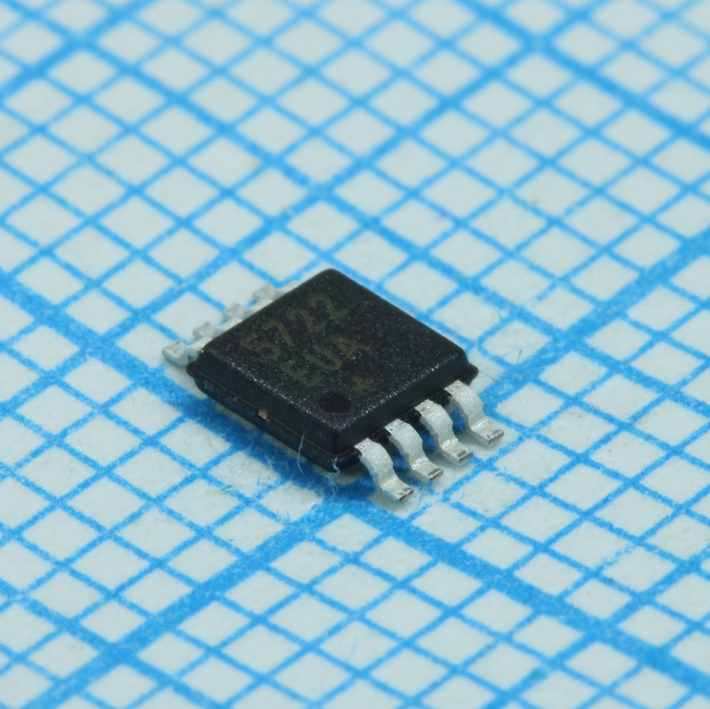 MAX5722EUA+ - MAX
