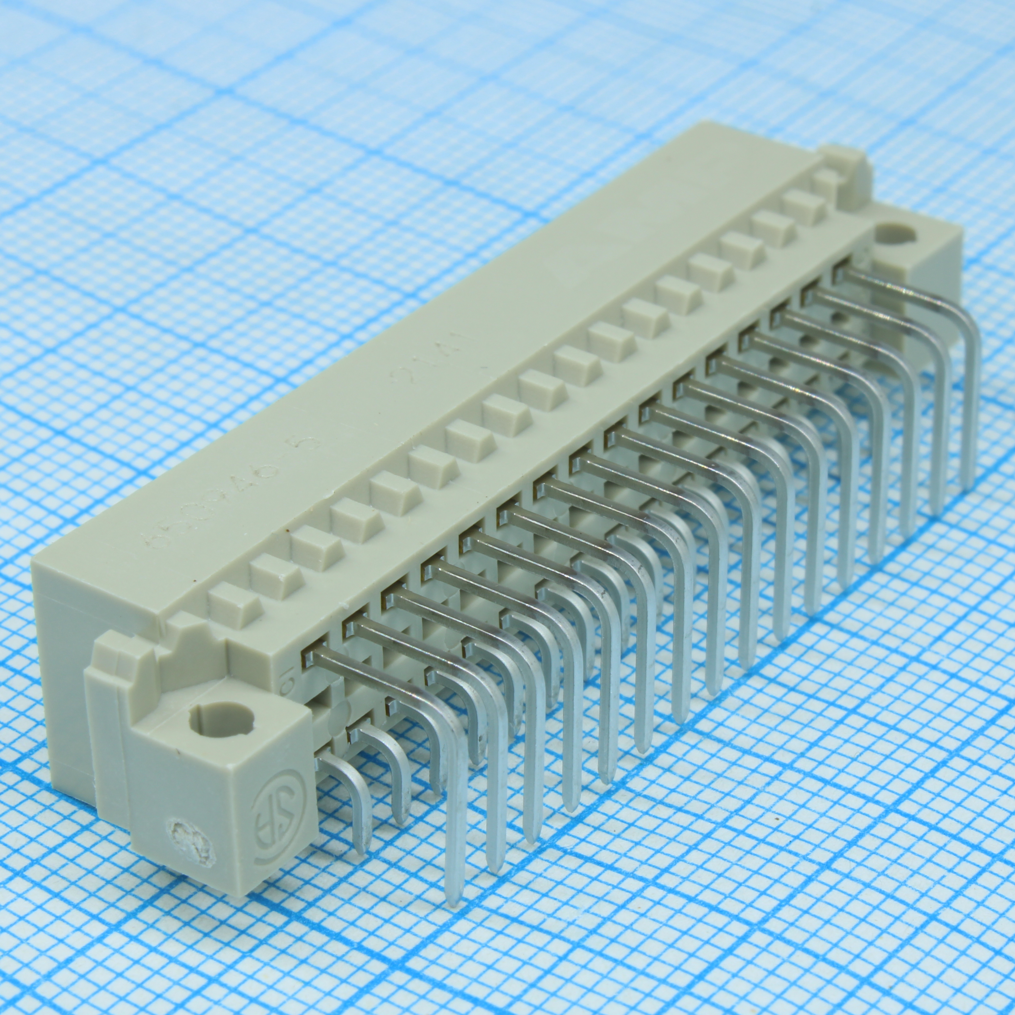 650946-5 - TE Connectivity