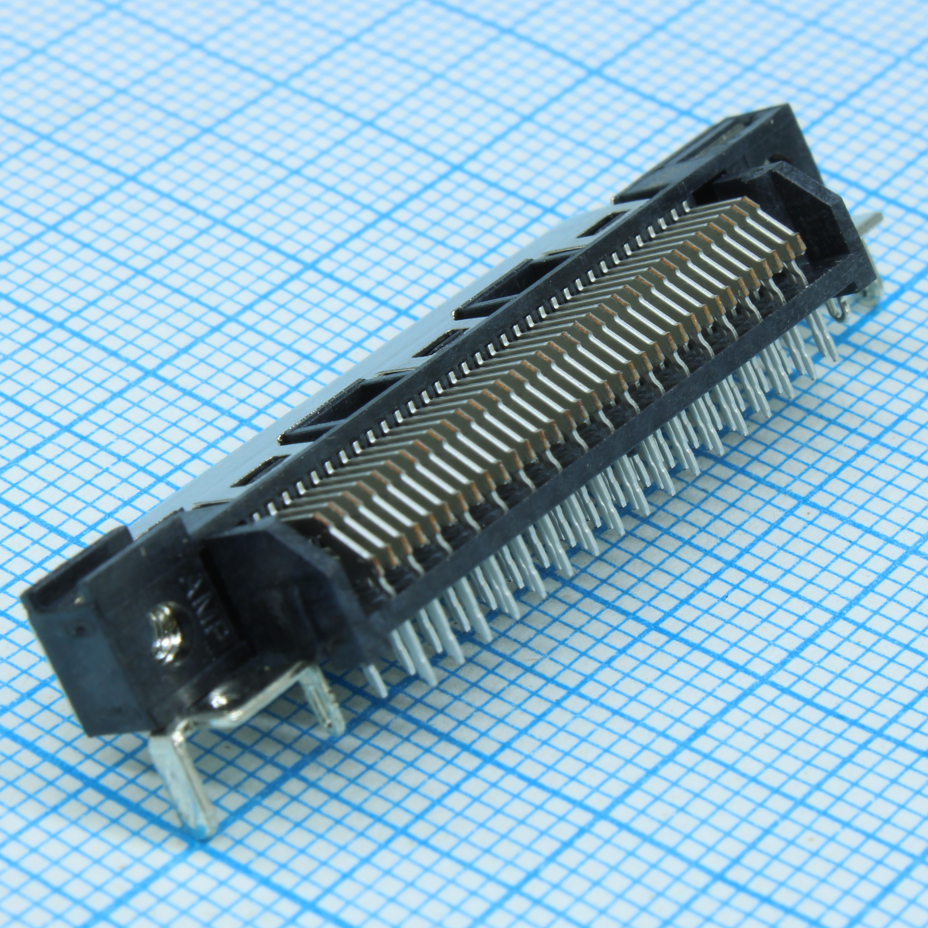 5796055-1 - TE Connectivity