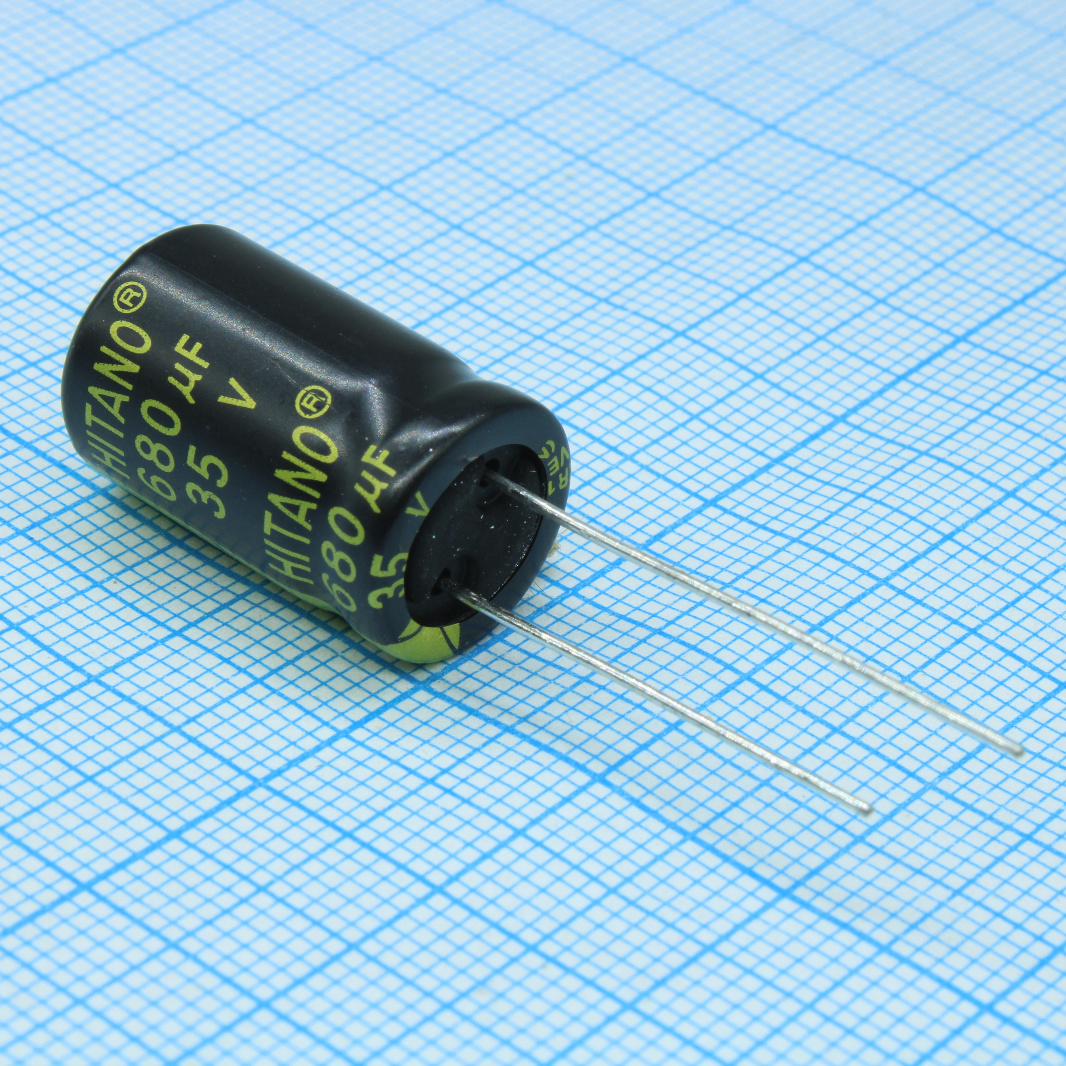 EXR681M35B - Hitano