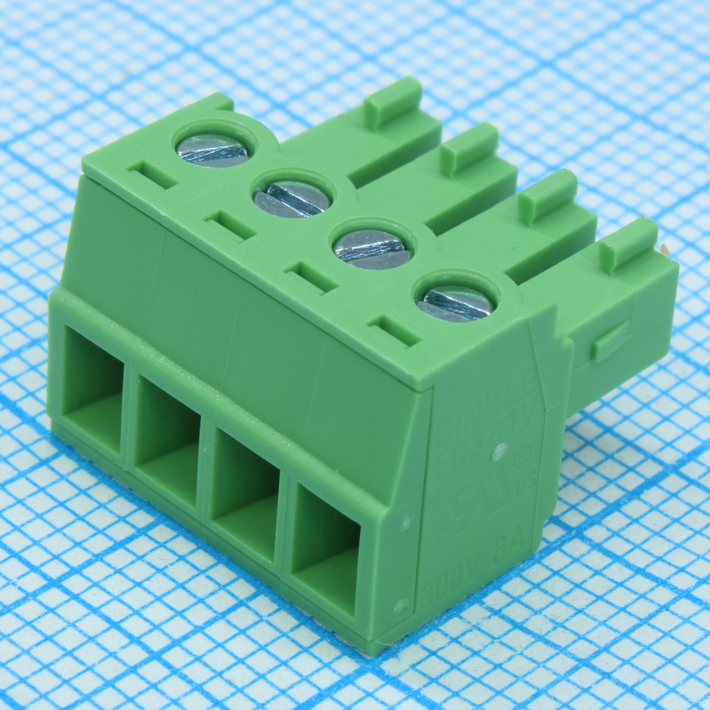 EC381V-04P - DINKLE