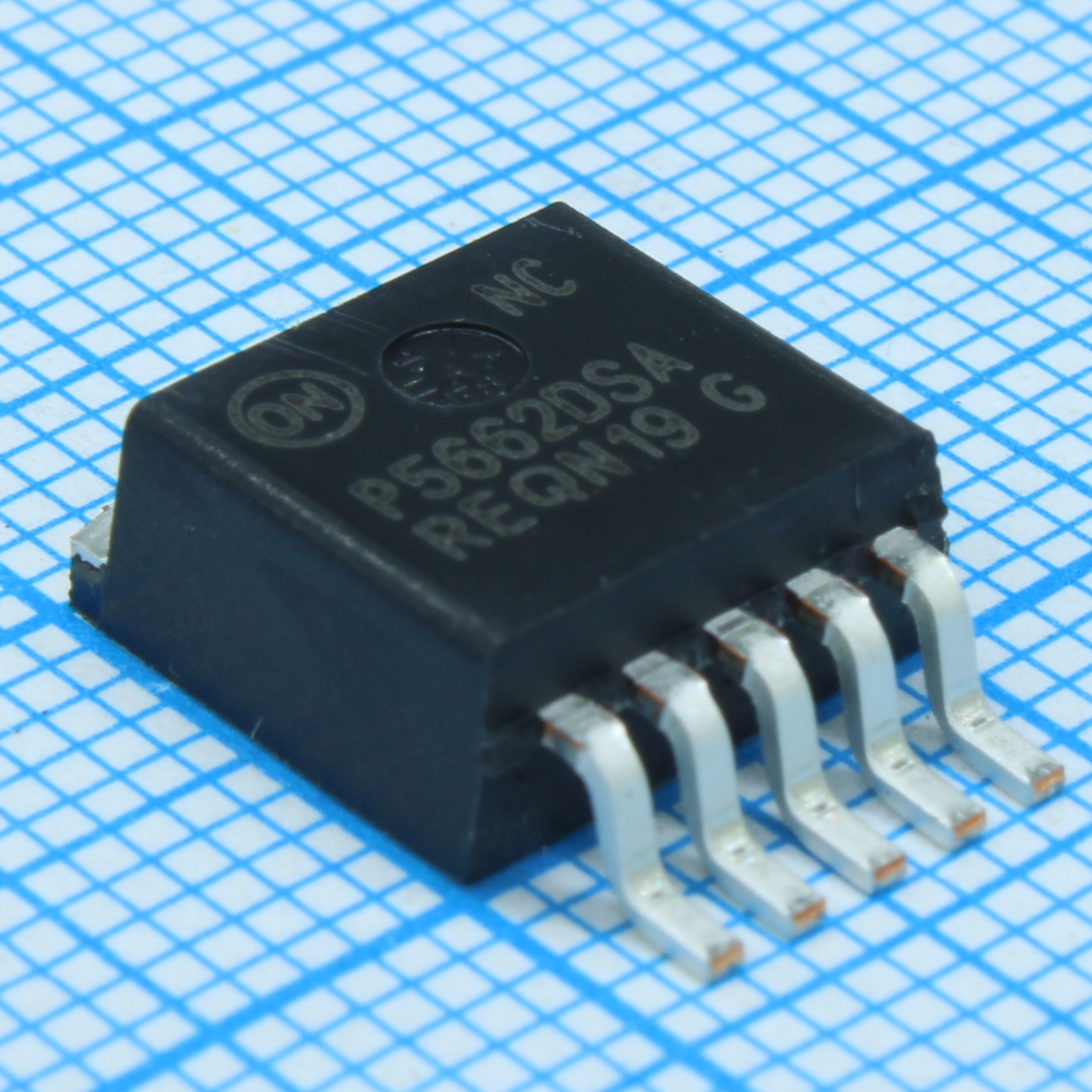 NCP5662DSADJR4G - ONS