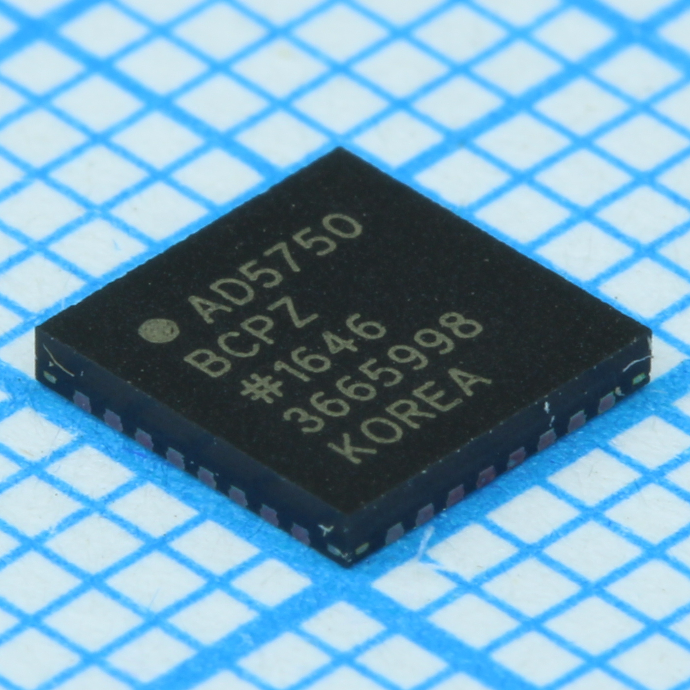 ADG888YCPZ-REEL7 - AD
