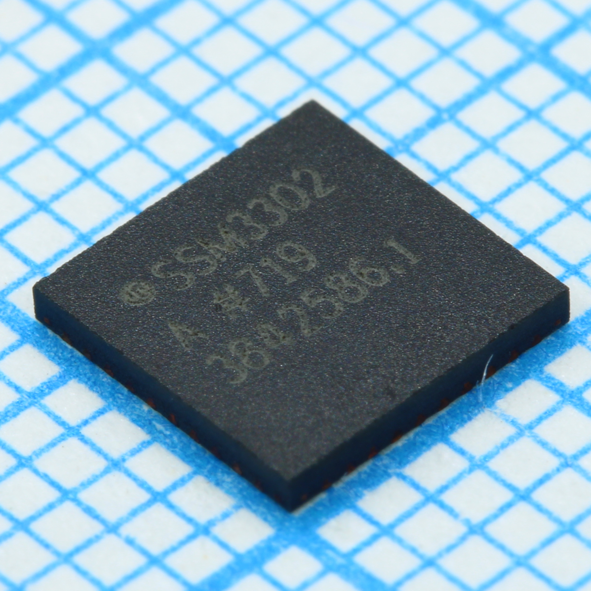SSM3302ACPZ-R7 - AD