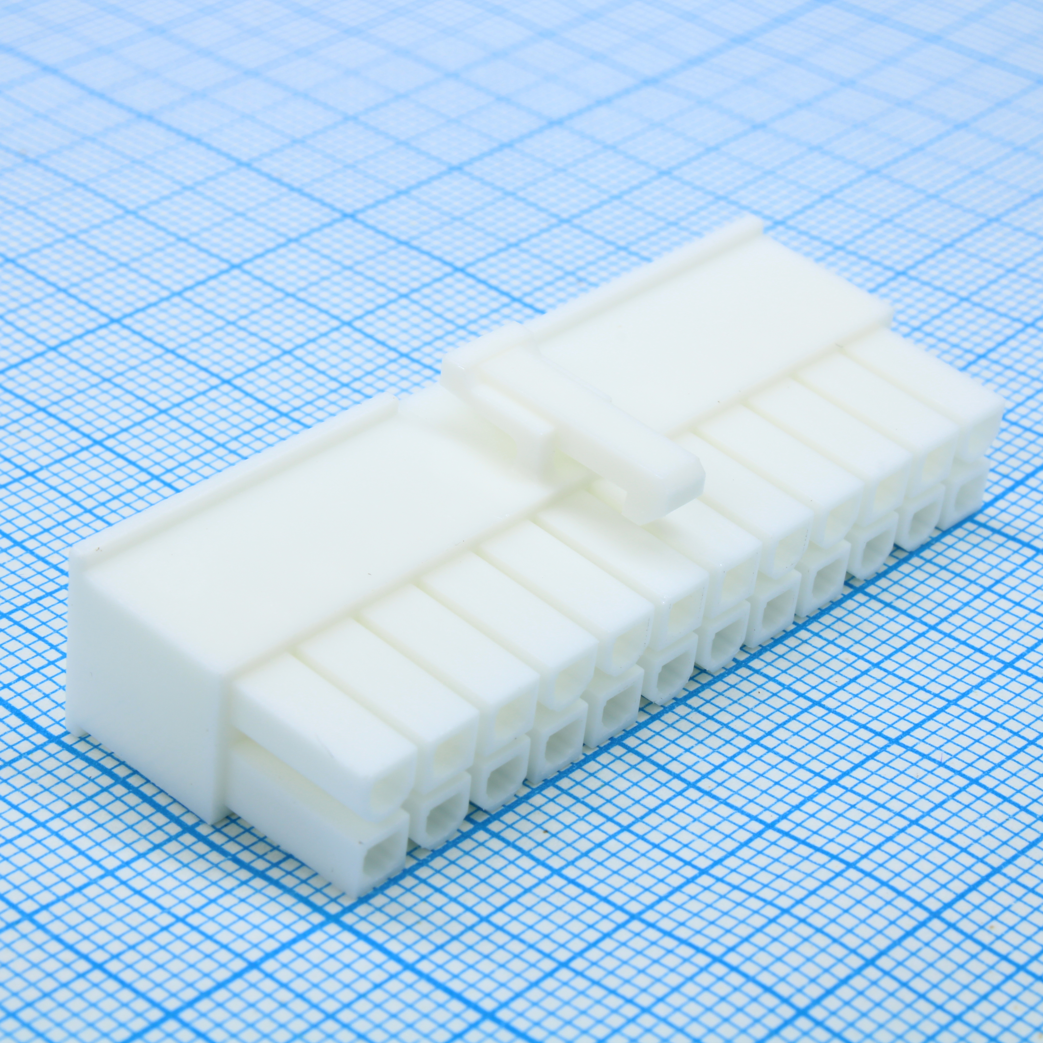 39012245 - Molex