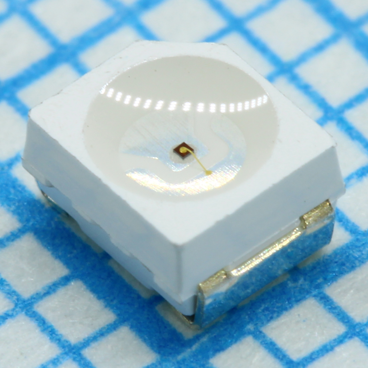 L-T670KGCT - PARALIGHT