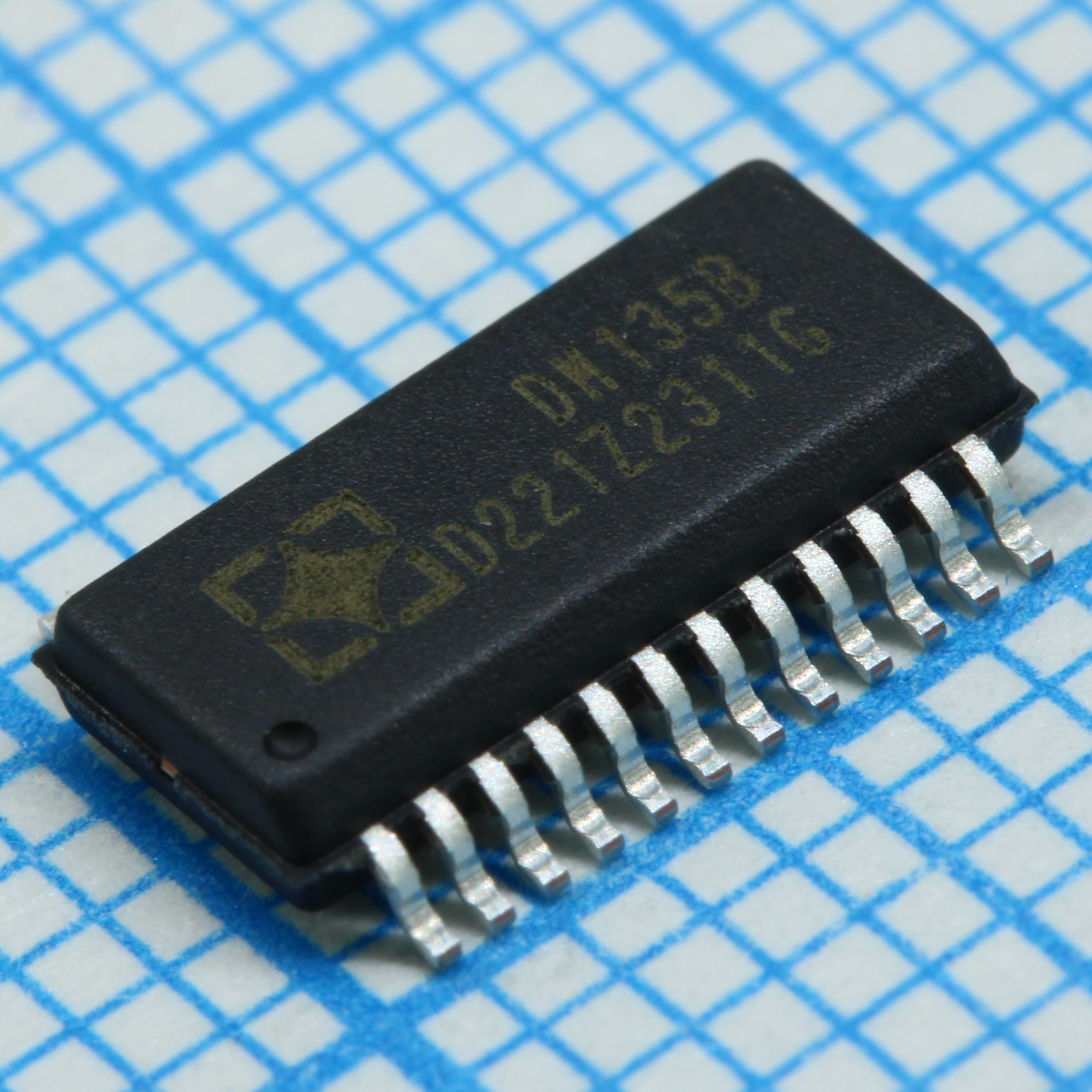 DM135B (SSOP24) - SiTI