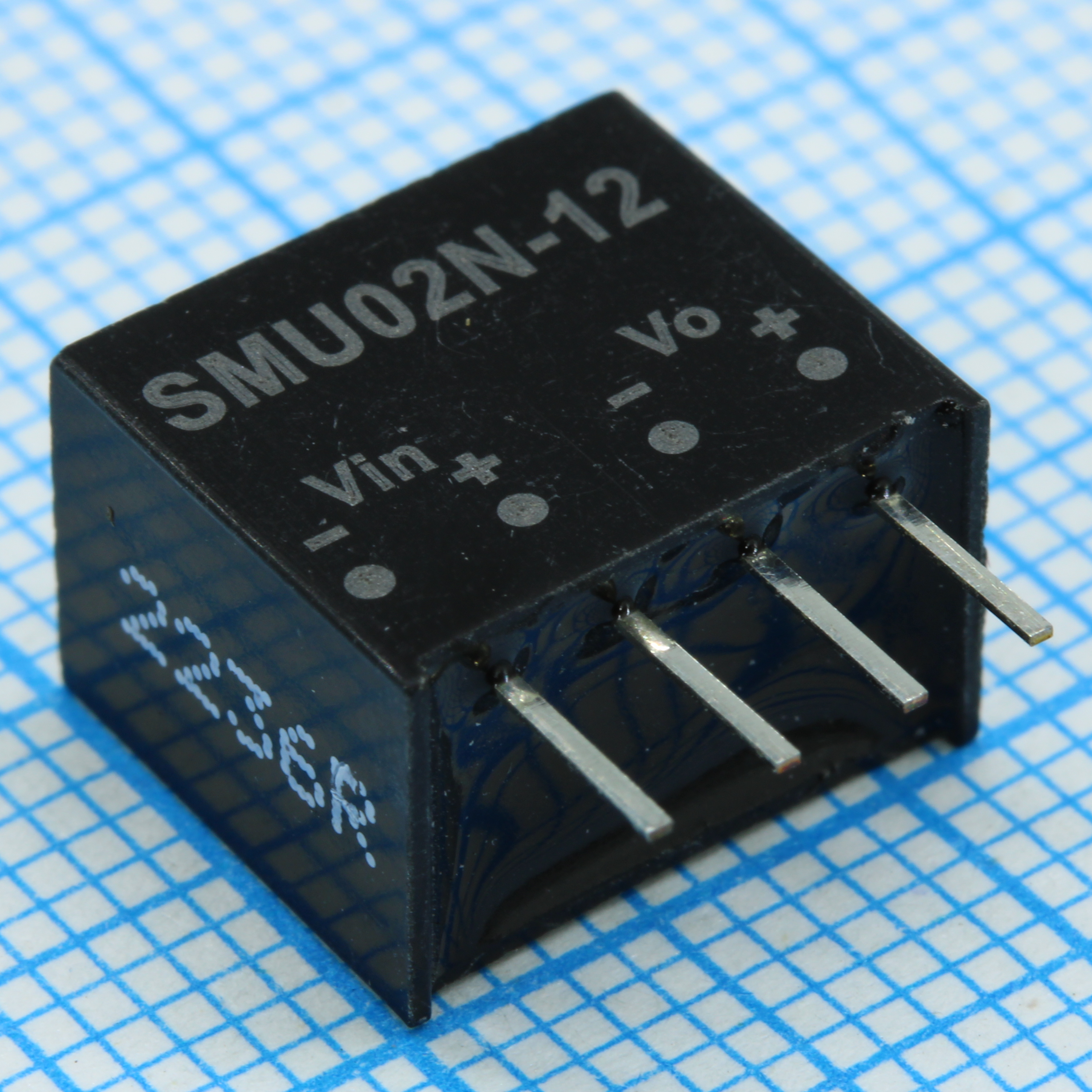 SMU02N-12 - MW