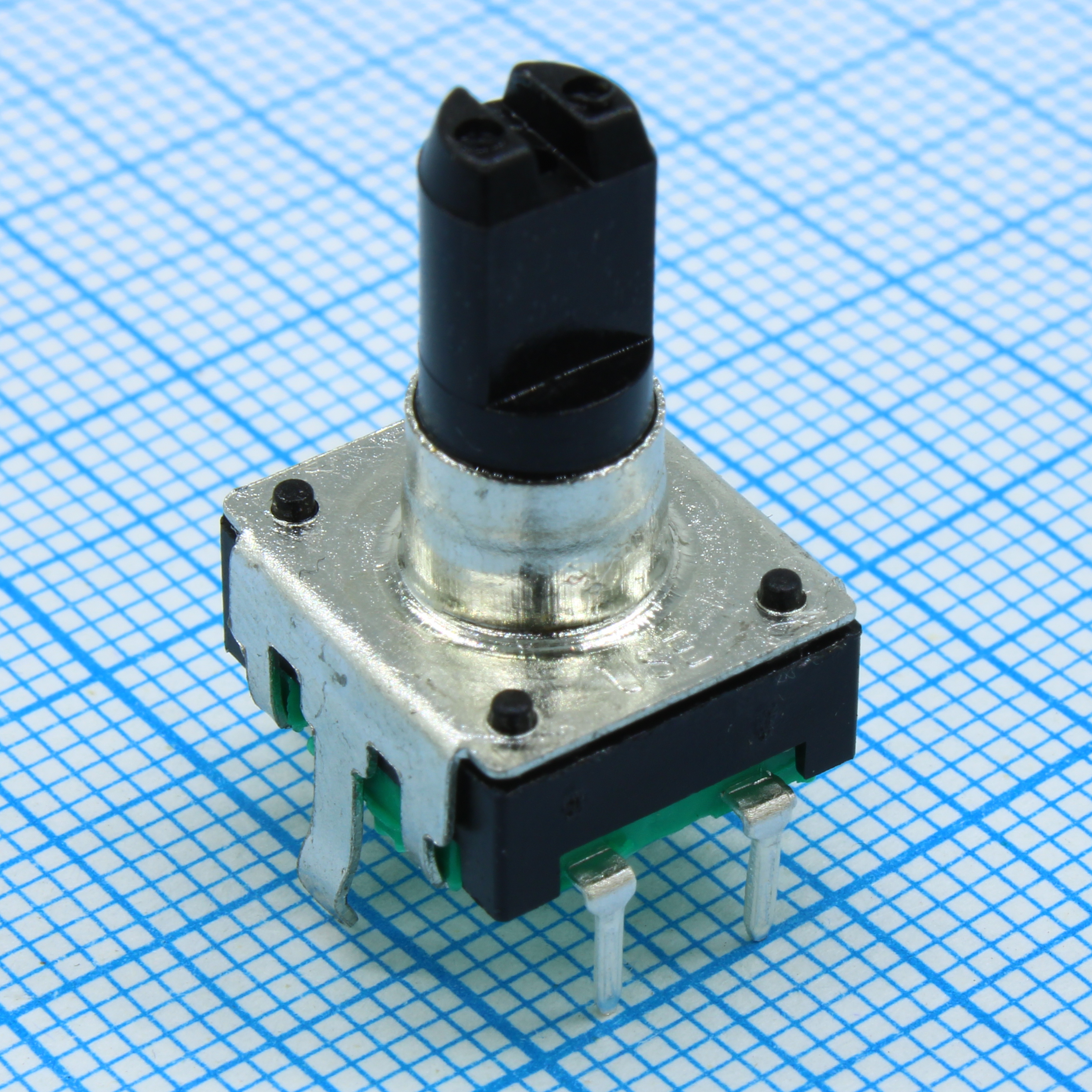 EC12S 12/12 14MM PUSHPIN - RUICHI