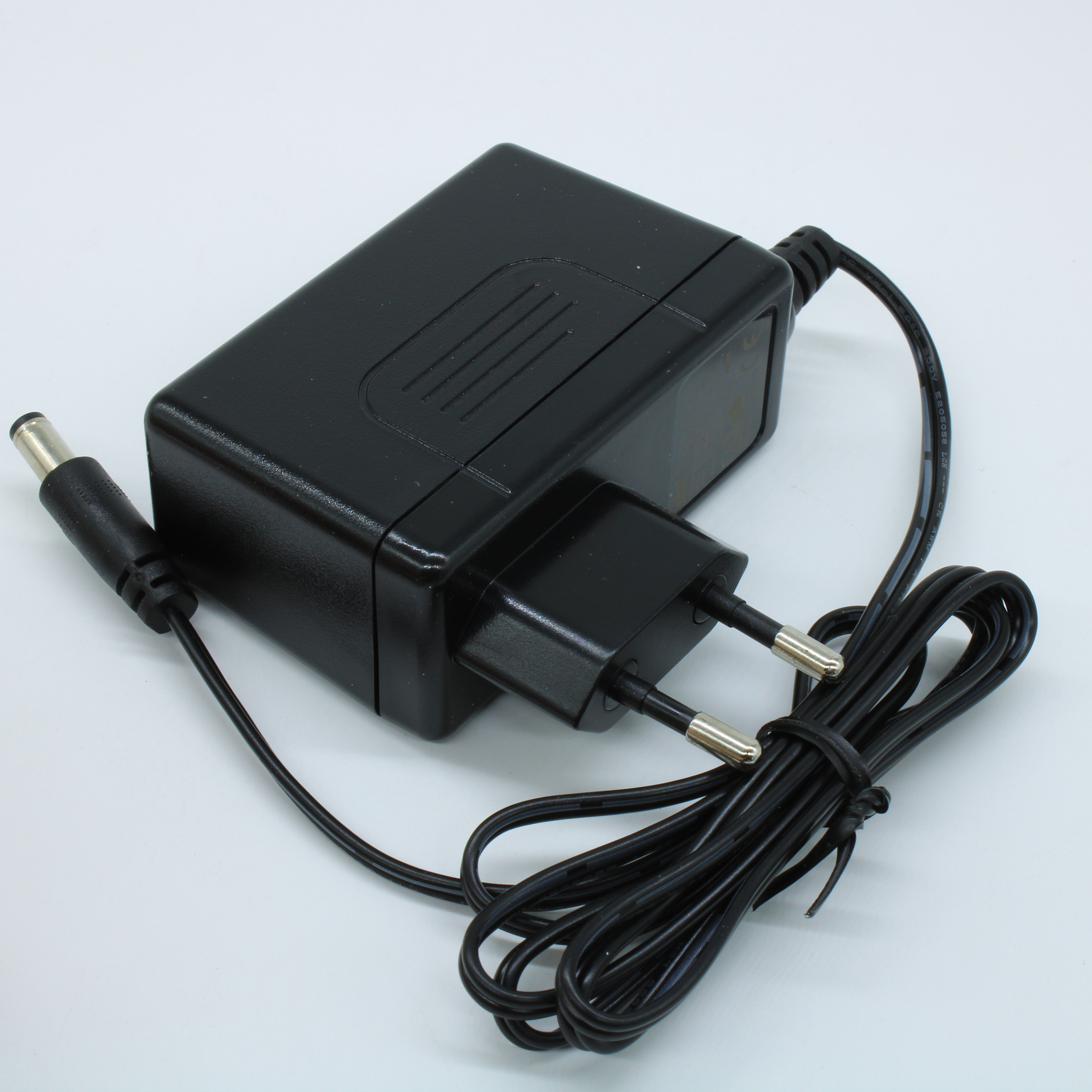 SGA25E12-P1J - MW