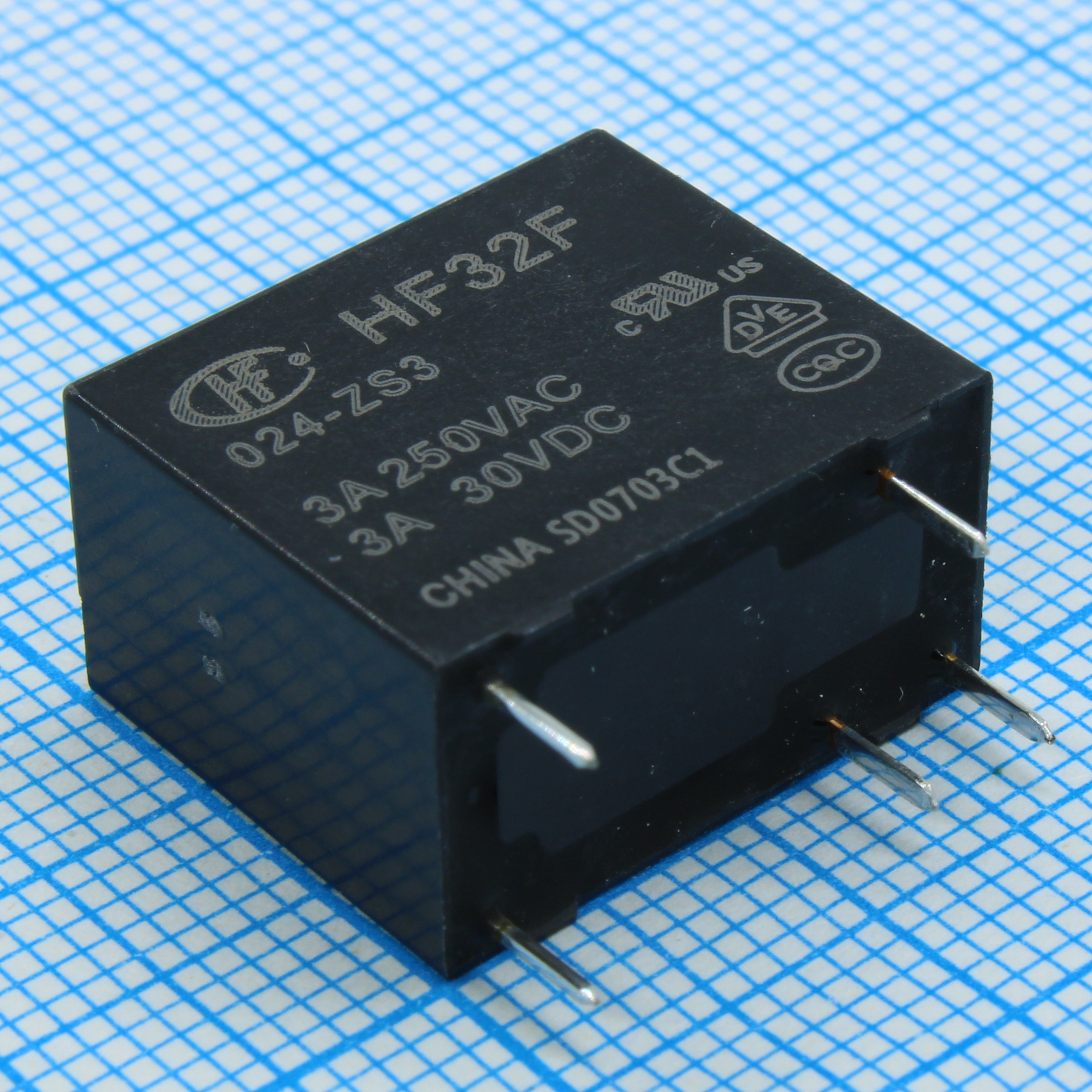 HF32F/024-ZS3 - HONGFA