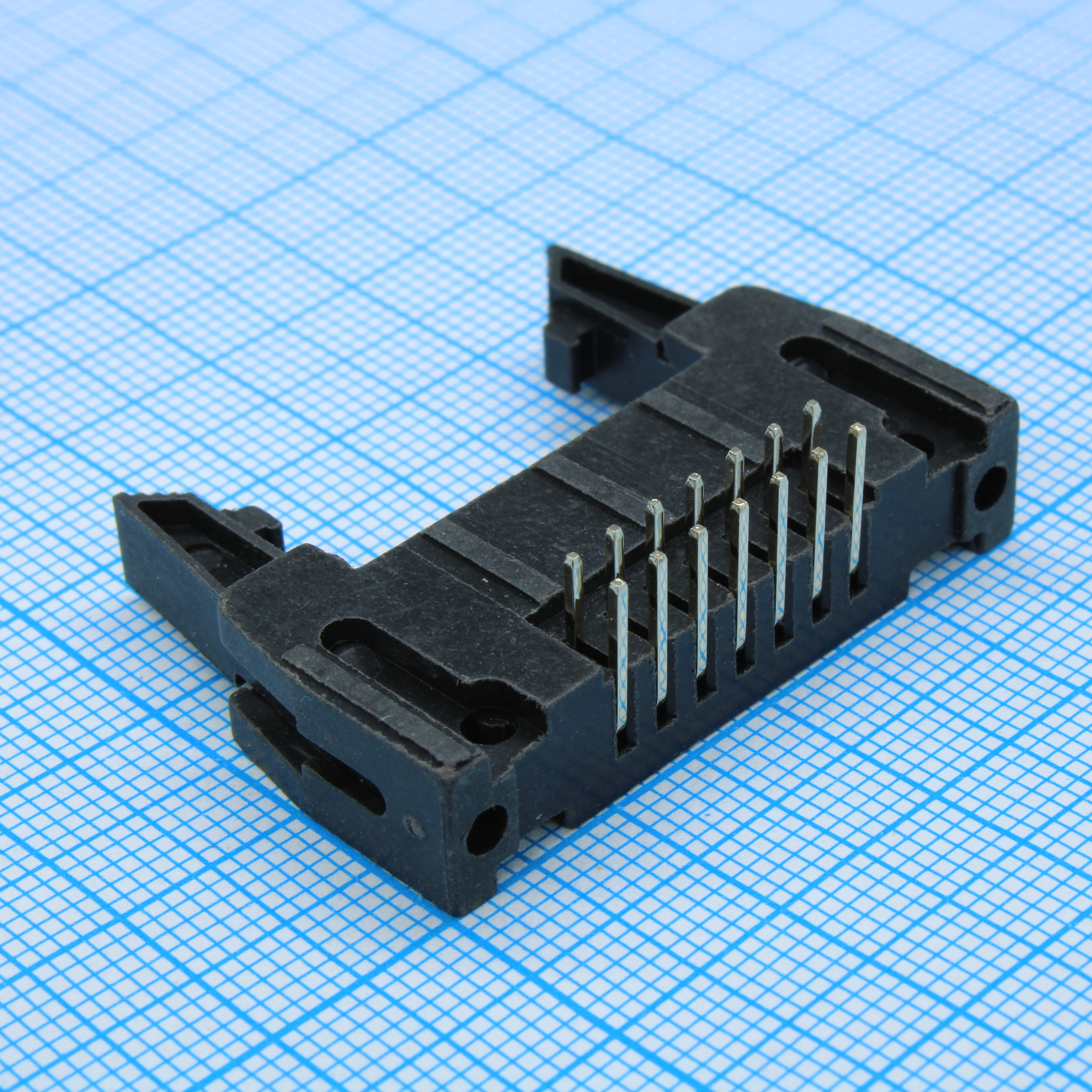 DS1011-14RBSiB7-B - CONNFLY