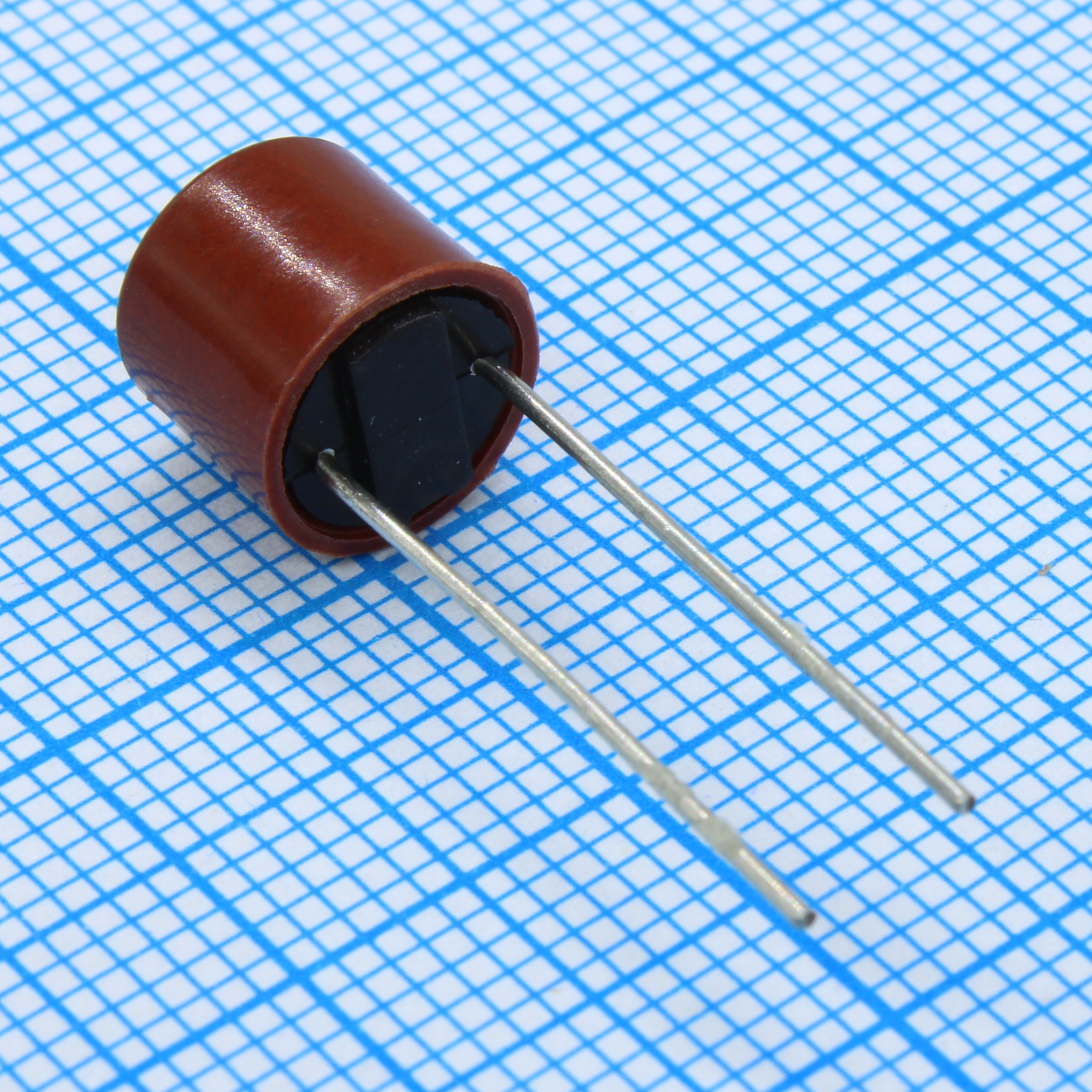 37000500000 - Littelfuse