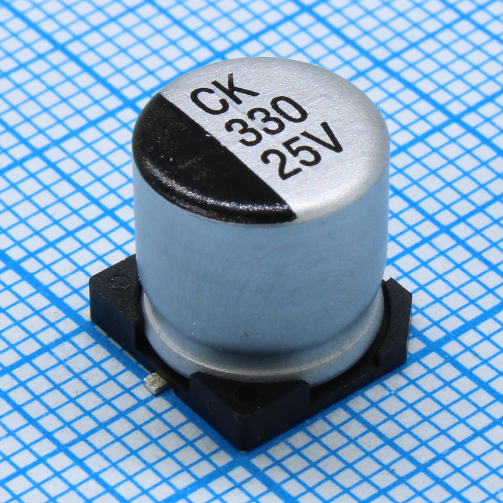JCK1E331M100105 - JB