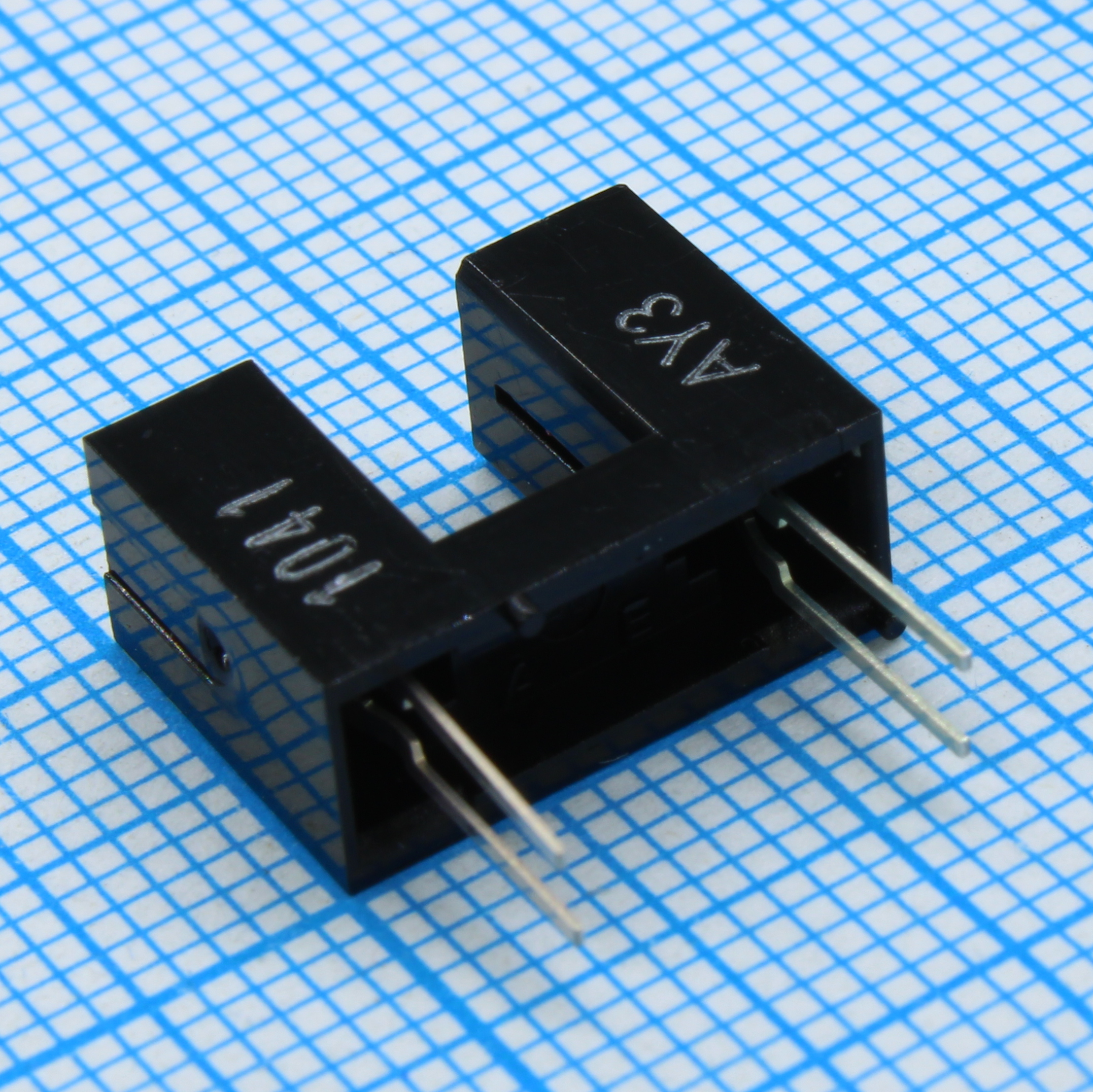 EESX1041 - OMRON