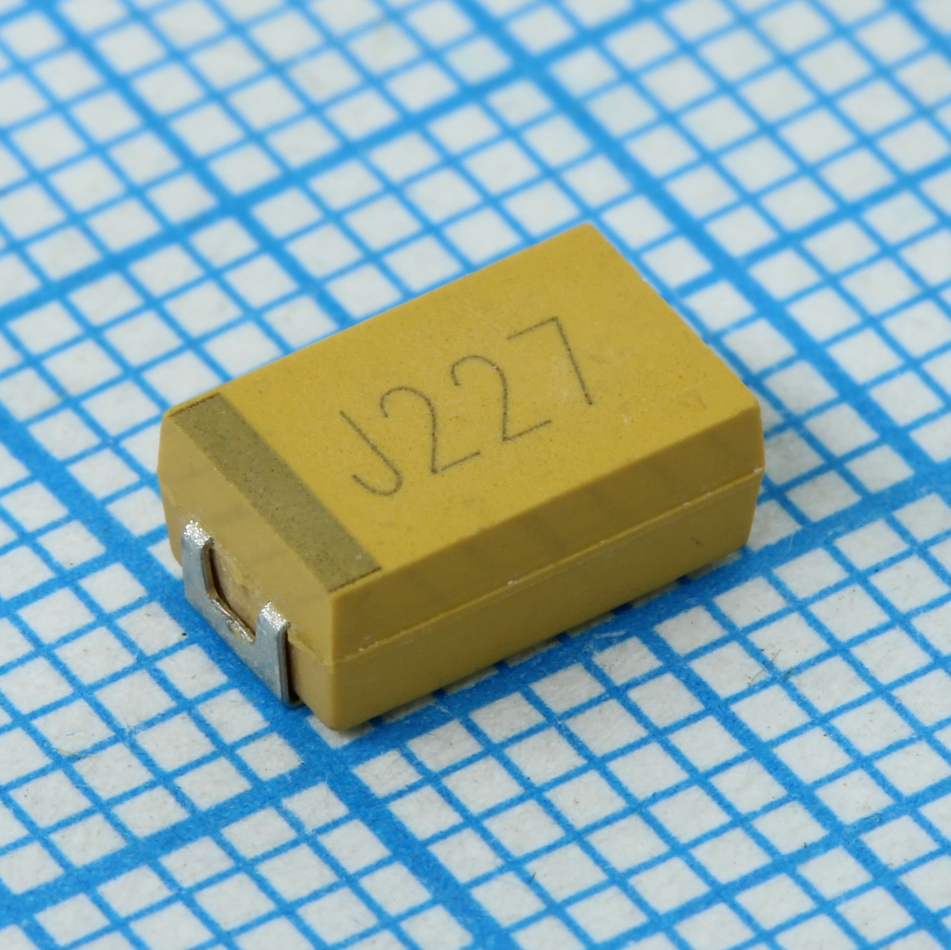CA45L-D6R3K227TE150 - XIANGYEE