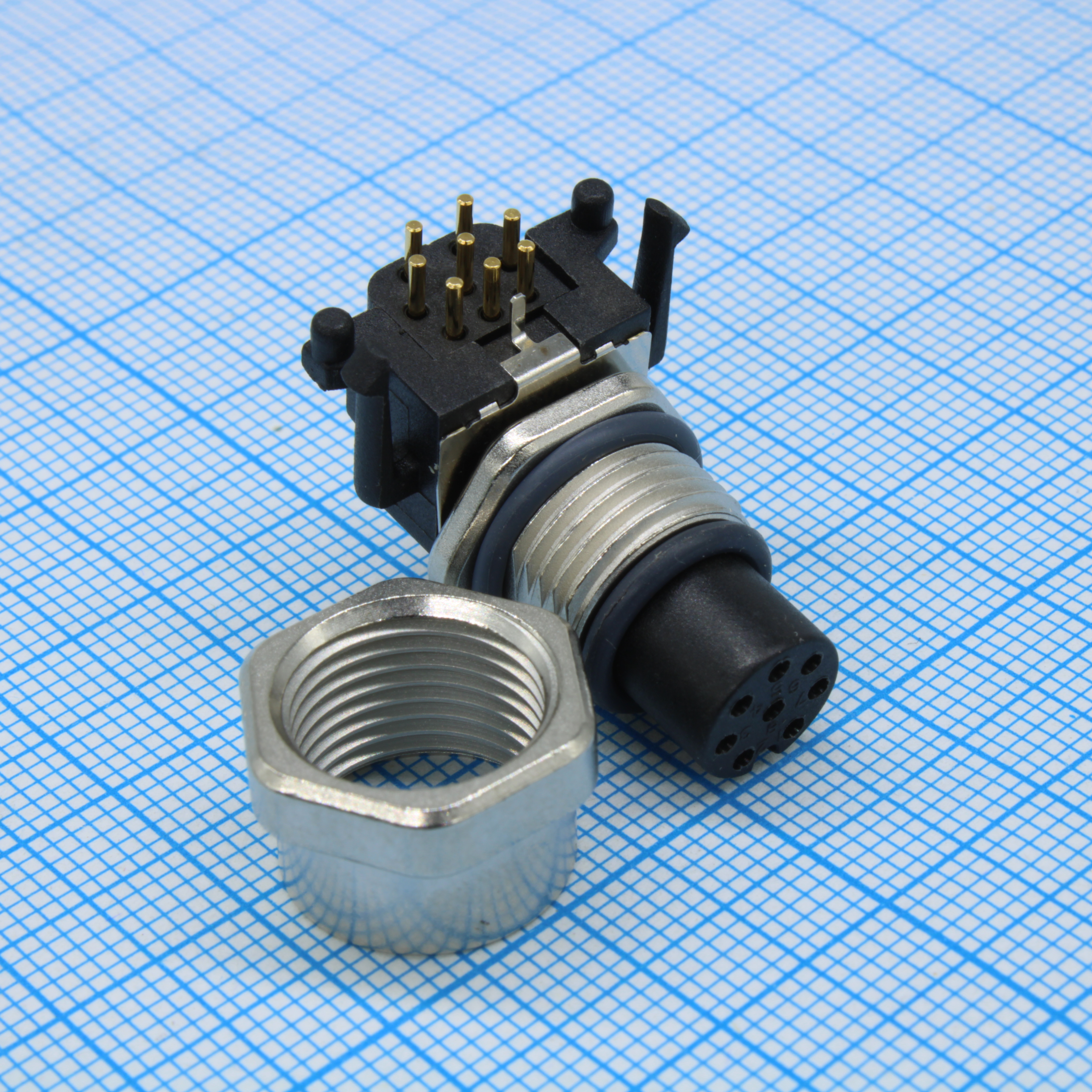 MSAS-08PFFR-SF7003 - AMPHENOL