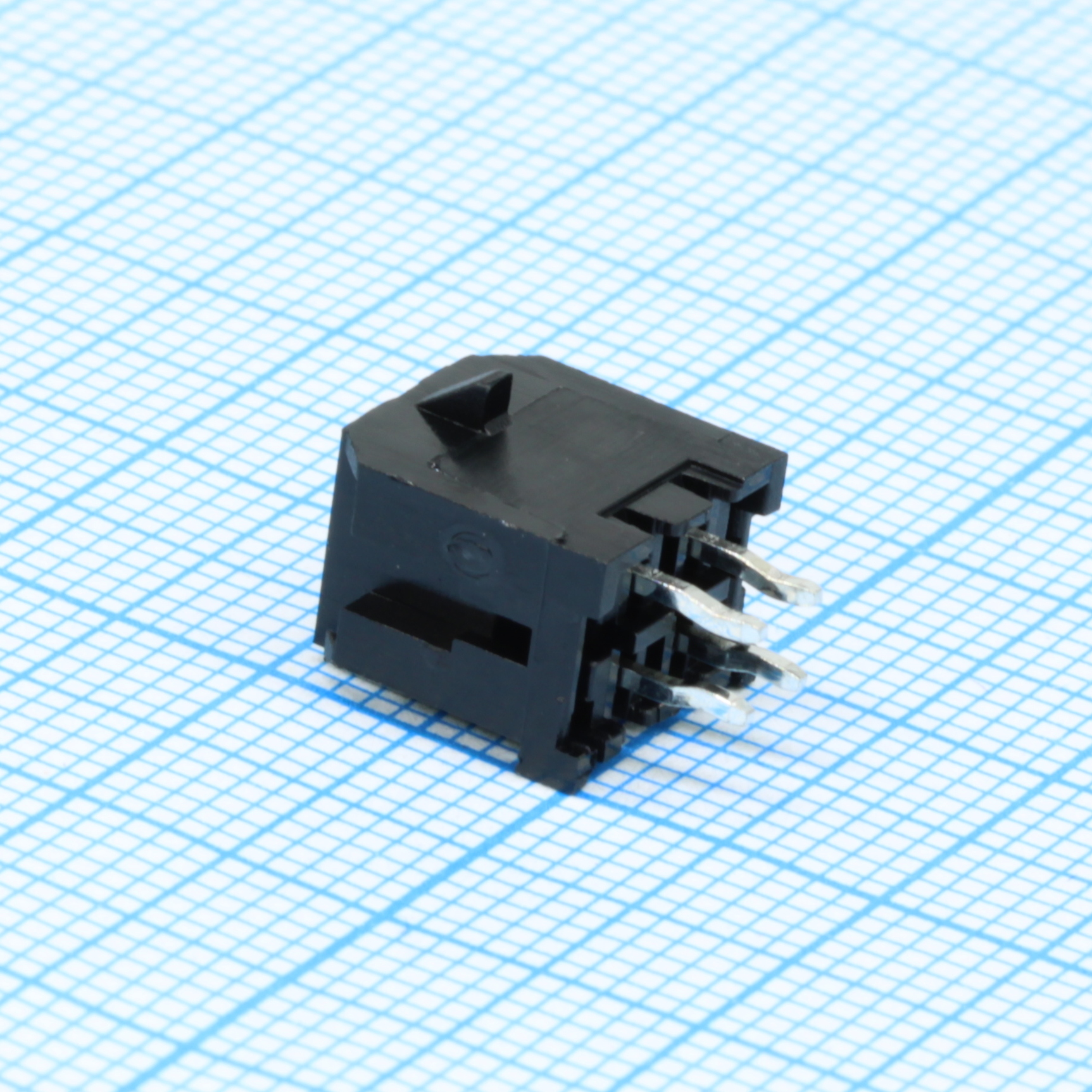 DS1073-04-2X2MVB6 - CONNFLY