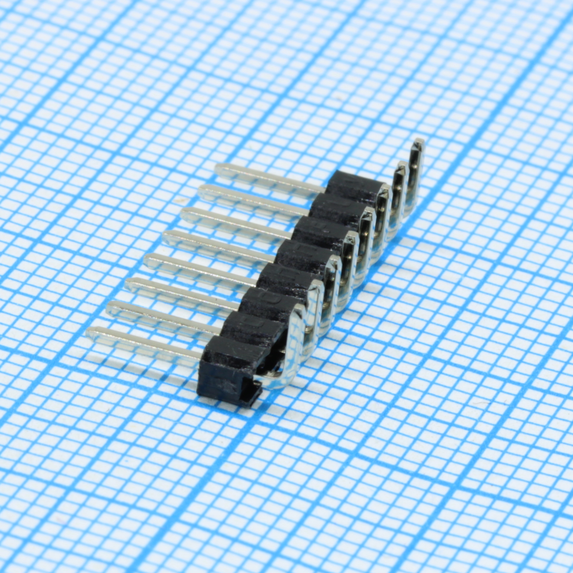 DS1022-1X8RDF11-B - CONNFLY
