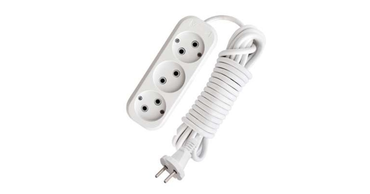 Купить Удлинитель 3х10м без заземл. 10А IP20 Е-203 ПВС 2х1 АБС-пластик 9631967 UNIVersal оптом в Москве