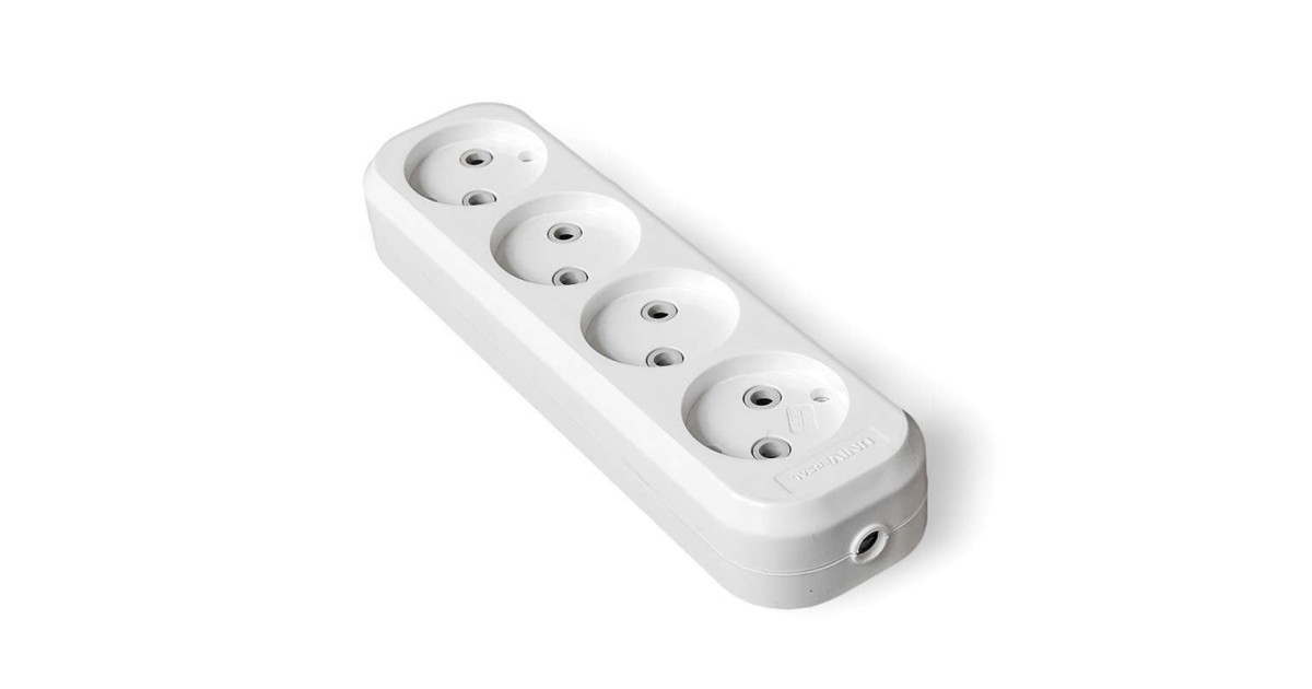 Купить Колодка удлинителя 4-м без заземл. АБС-пластик E204 UNIVersal оптом в Москве