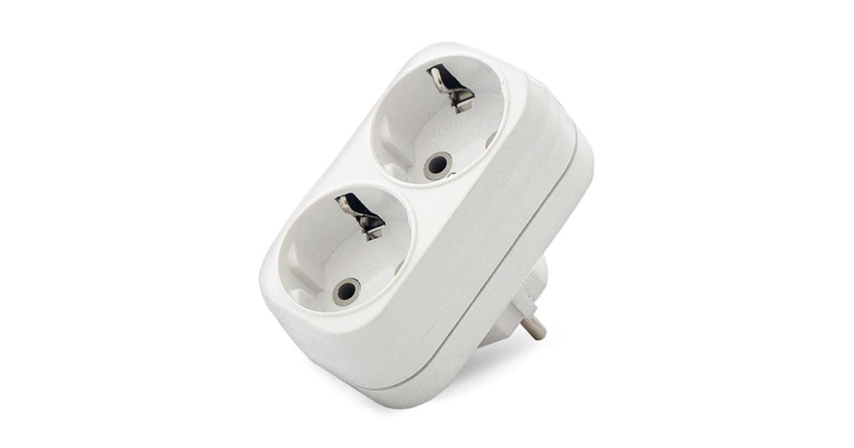 Купить Разветвитель 2-м с заземл. 16А плоский А302 UNIVersal оптом в Москве