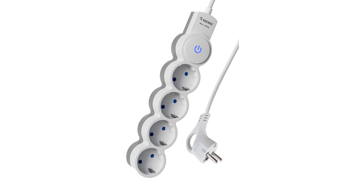 Купить Удлинитель 4х1.5м ПВС 3х0.75 с защ. шторк. с заземл. IP20 с выкл. 220В 10А 2200Вт бел. YKsm1.5m-4g-Z-V10A-W Космос оптом в Москве