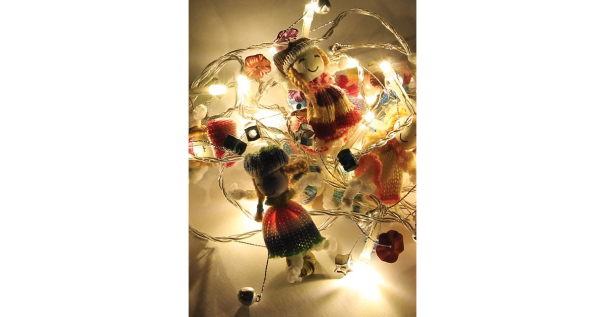 Купить Гирлянда светодиодная "Вязанные куклы" 10LED IP20 элементы питания 2хAA (не в компл.) КОСМОС KOCNL-EL127 Космос оптом в Москве