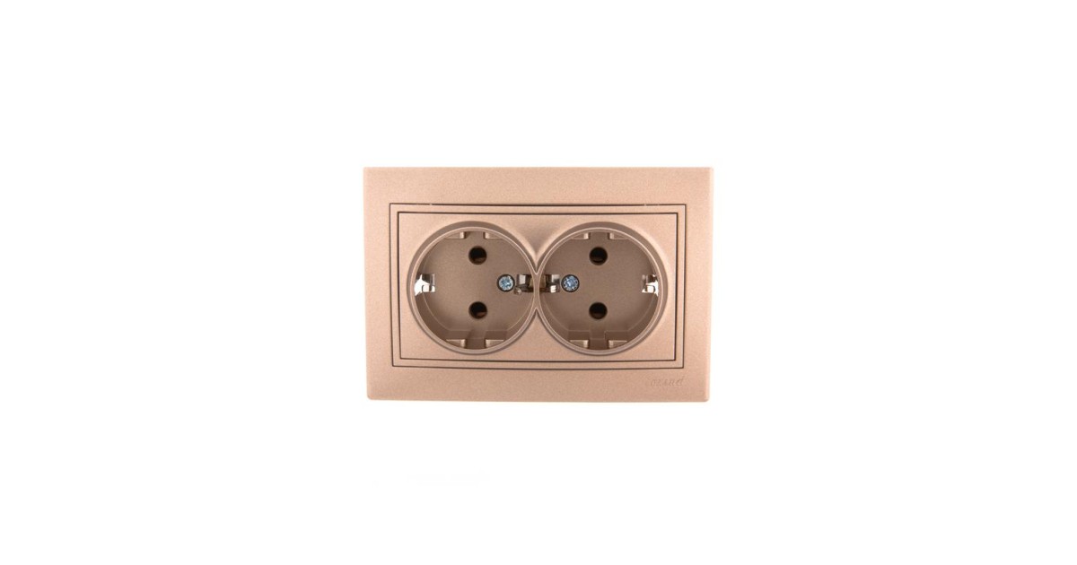 Купить Розетка 2-м СП Mira 16А IP20 с заземл. со вставкой керамика свет. корич. перламутр. 701-3131-127 Lezard оптом в Москве