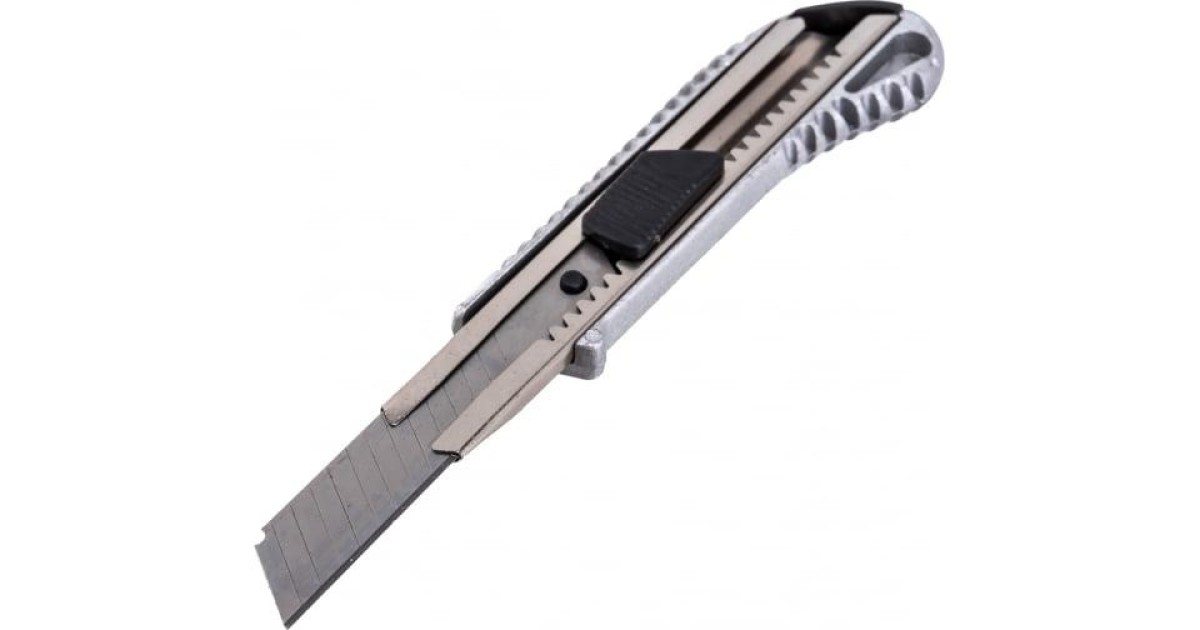 Купить Нож с выдвижным лезвием 18мм метал. корпус автоматический фиксатор 73/10/10/1 Вихрь оптом в Москве