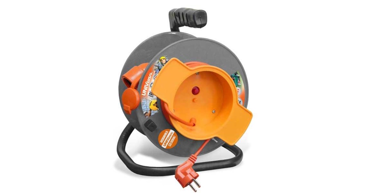 Купить Удлинитель на катушке 1х40м с заземл. 10А IP54 У10-027 ПВС 3х1 термозащита с защ. крышкой 1678 UNIVersal оптом в Москве