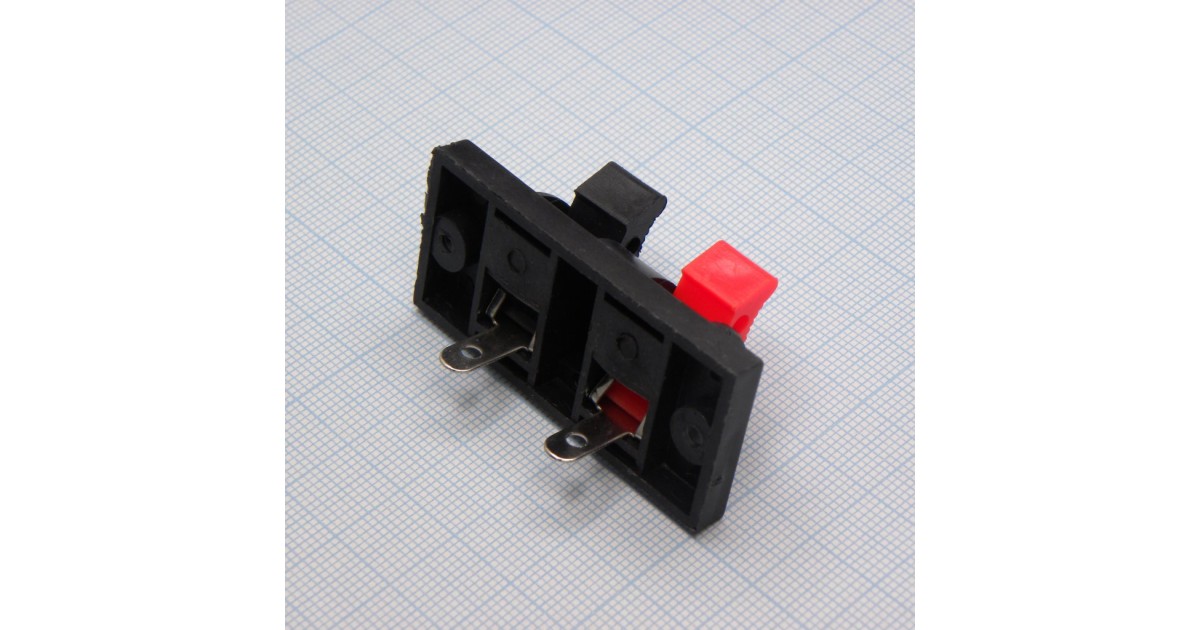 Купить Зажим 2 конт. с фланцем . оптом в Москве