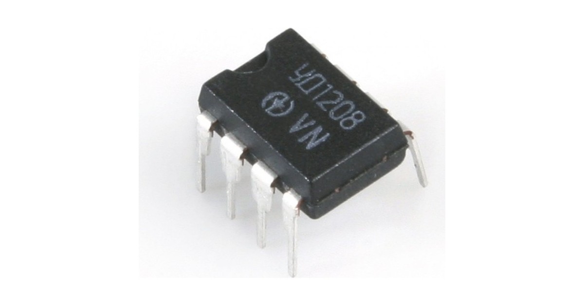 Купить КР140УД1208 МикроМ оптом в Москве