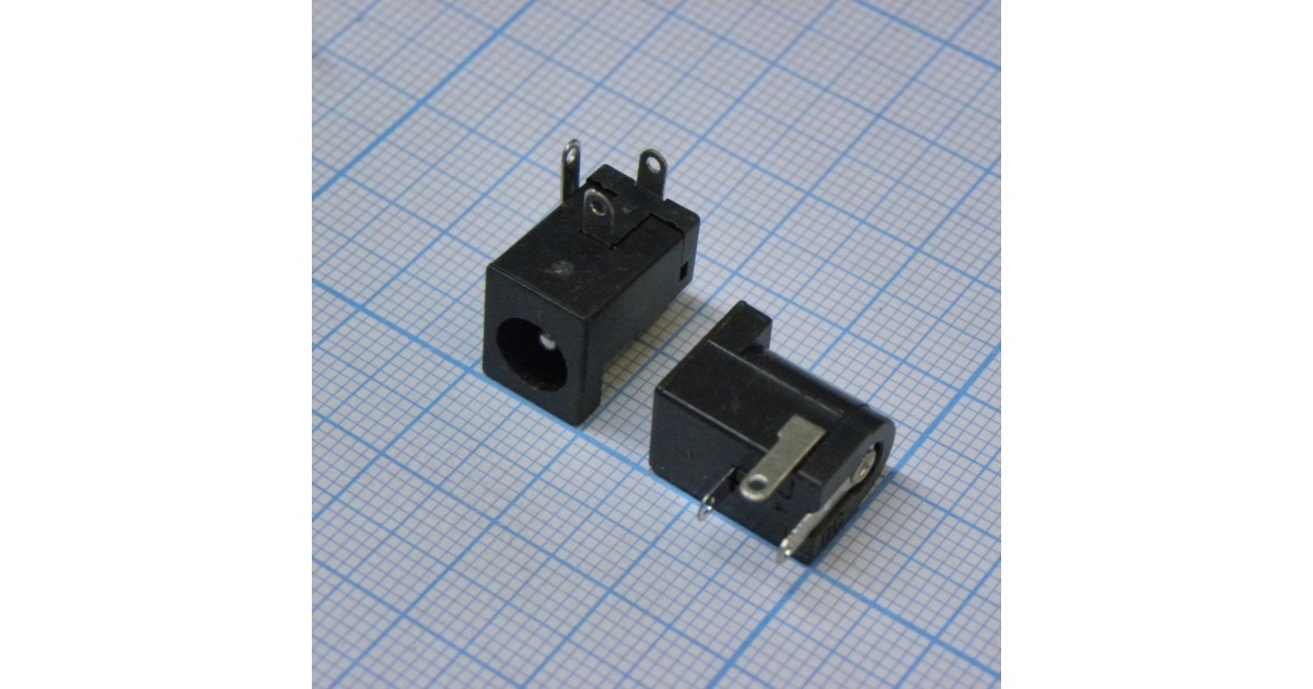 Купить гнездо 5.5*2.1   (3015) 2826 SHE оптом в Москве