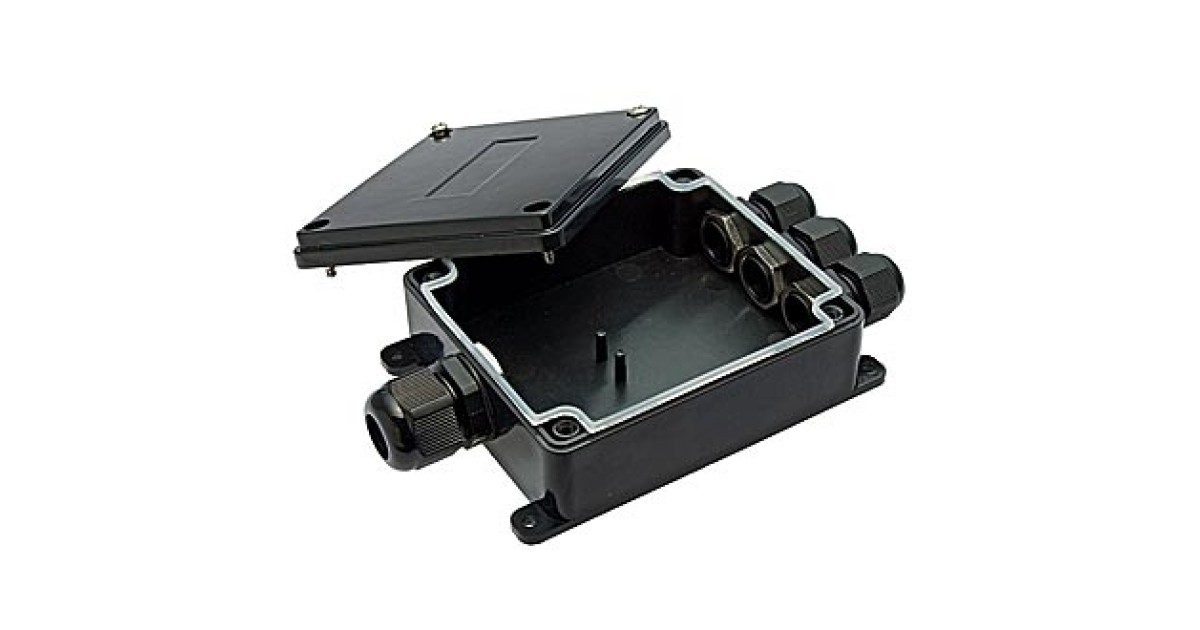 Купить BOX-1*3 IP68 RUICHI оптом в Москве