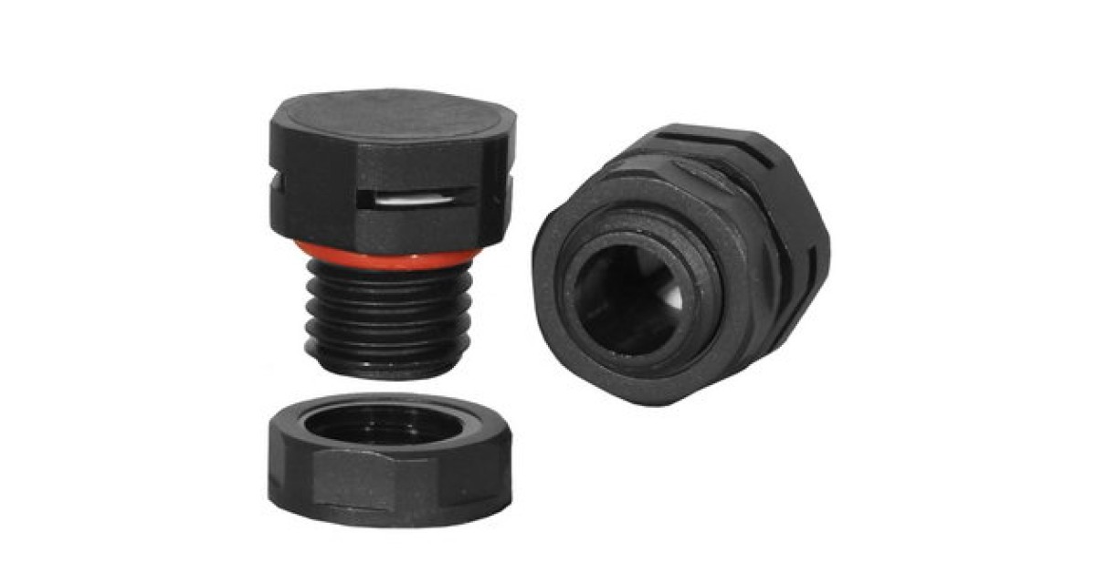 Купить M12X1.5 PA66 BLACK RUICHI оптом в Москве