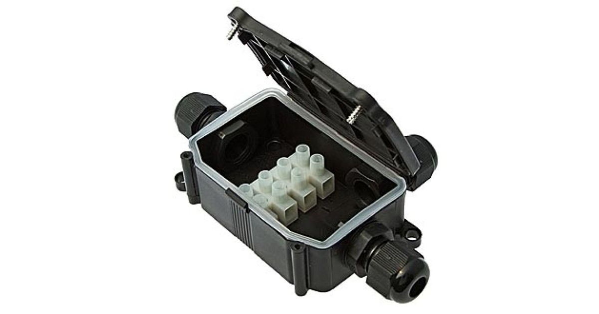 Купить BOX-3-1 IP65 3PIN CA10 10A/450V RUICHI оптом в Москве