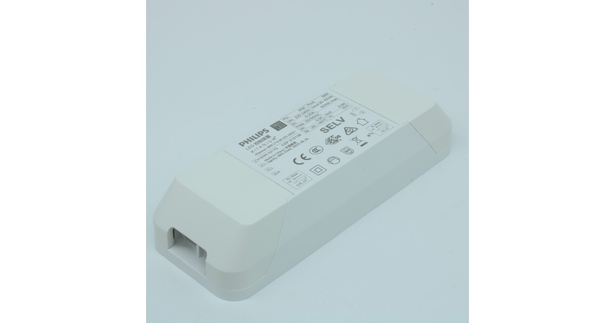 Купить XITANIUM 38W LT 0.9A 42V 230V I Philips Electronics оптом в Москве